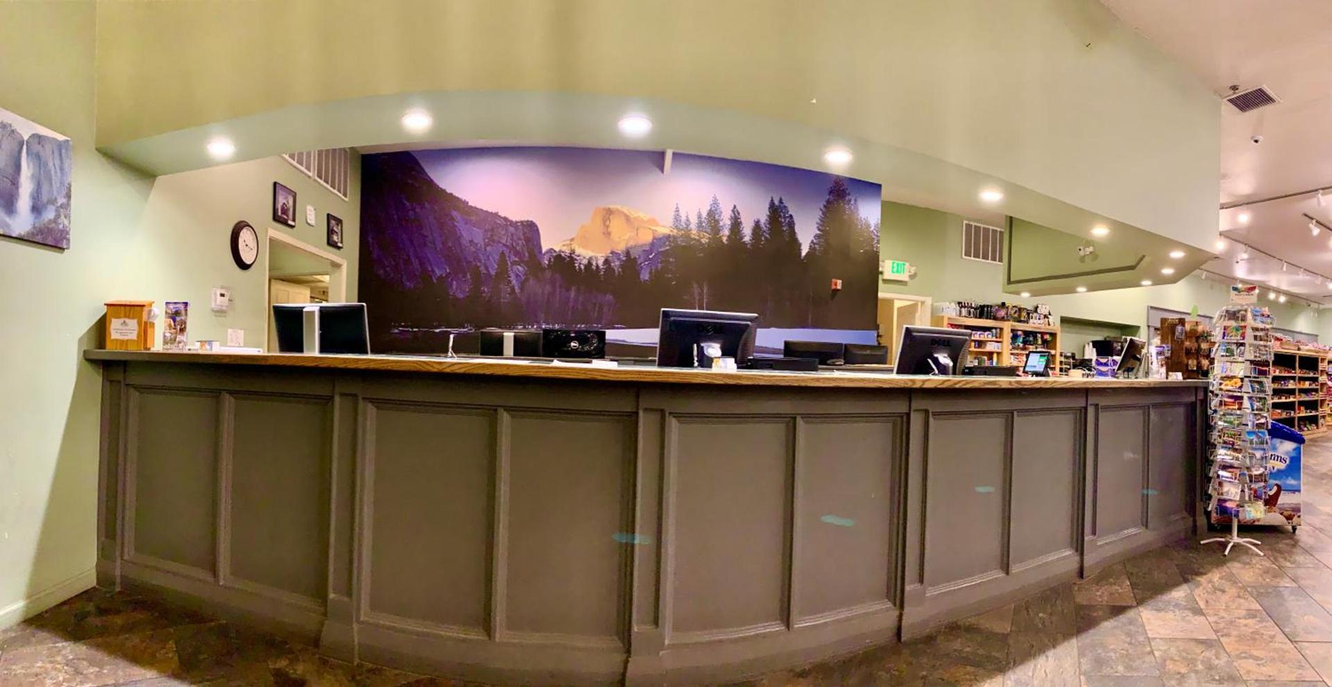 Yosemite View Lodge photo 57