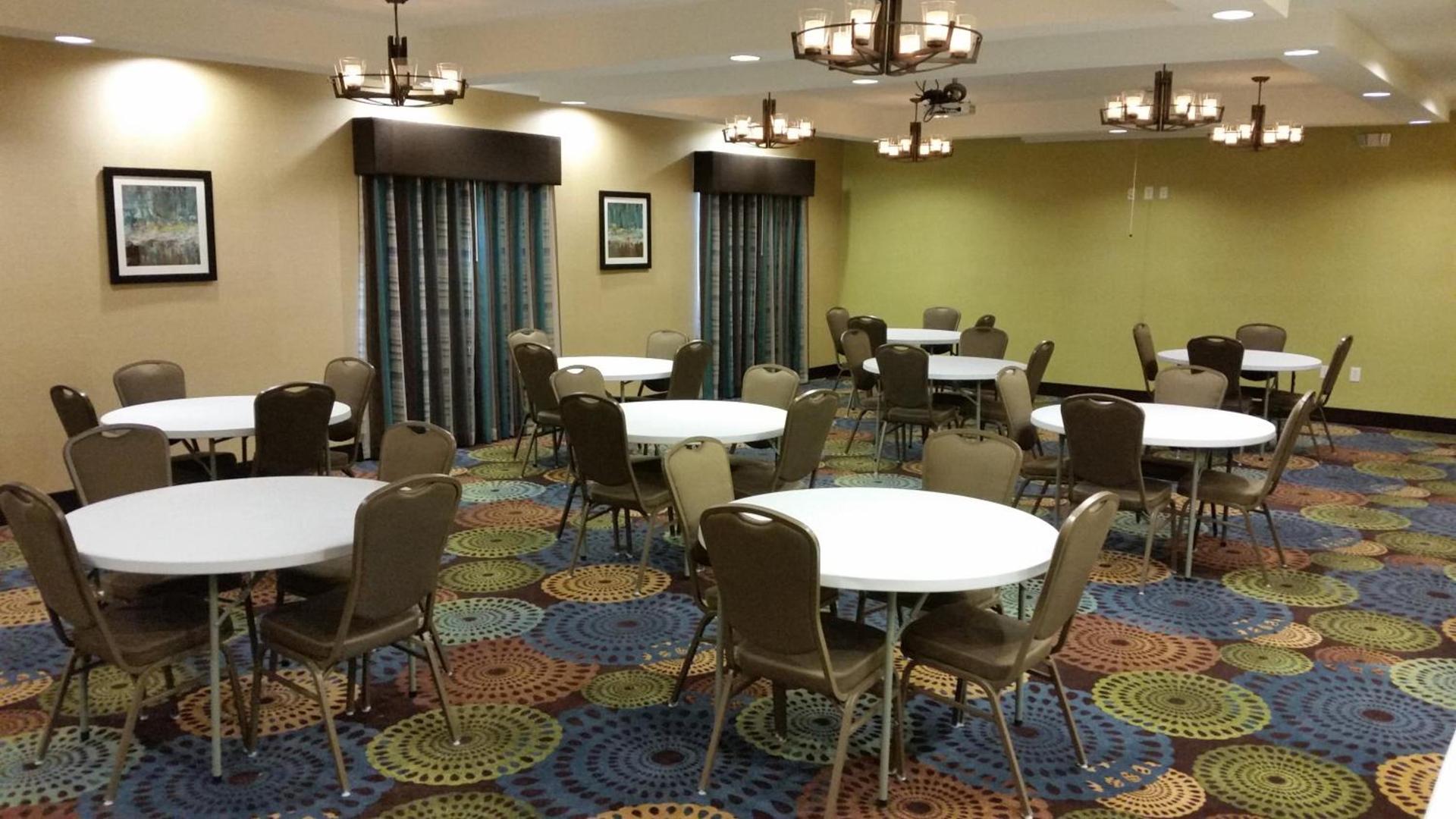 Holiday Inn Express and Suites Atascocita - Humble - Kingwood by IHG photo 34