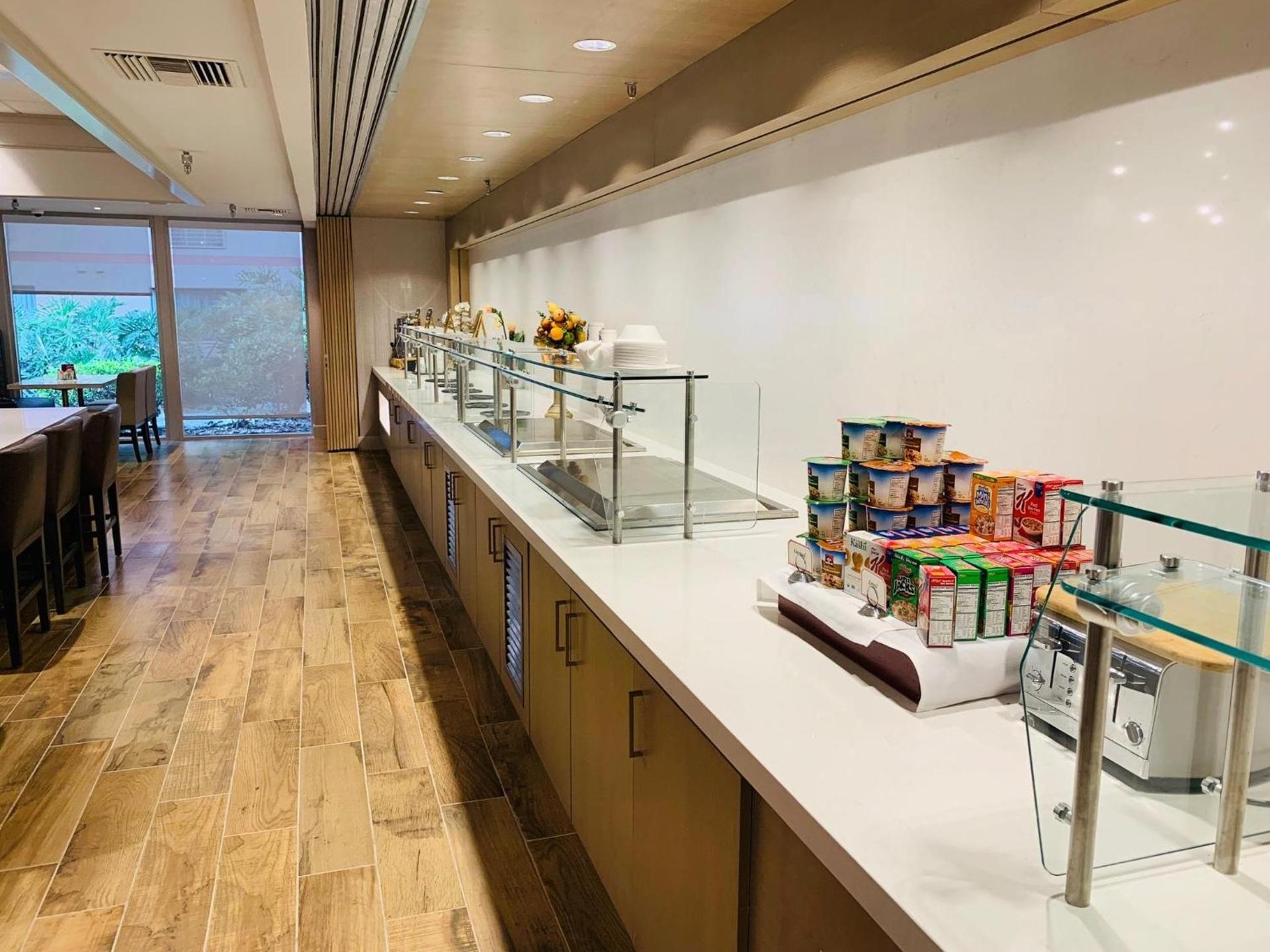 Crowne Plaza Silicon Valley North - Union City by IHG photo 20
