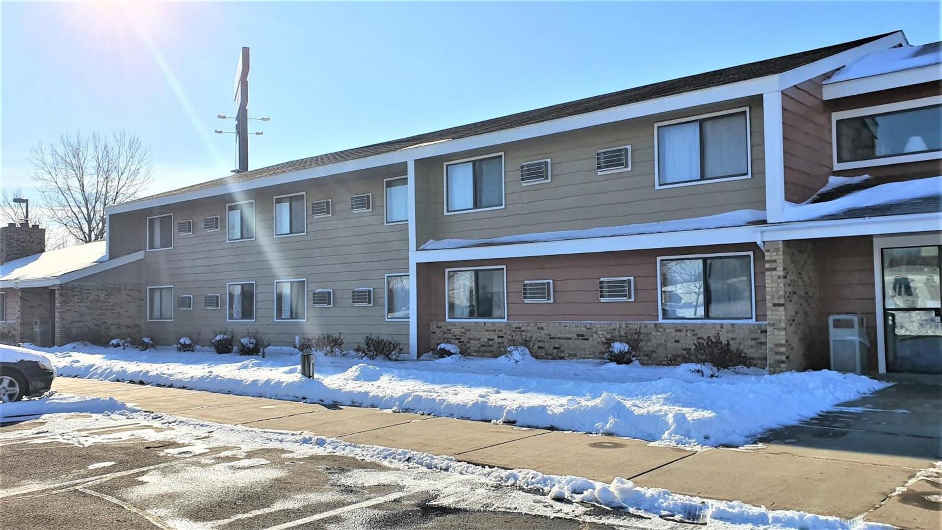 AmeriVu Inn & Suites-Avon photo 3