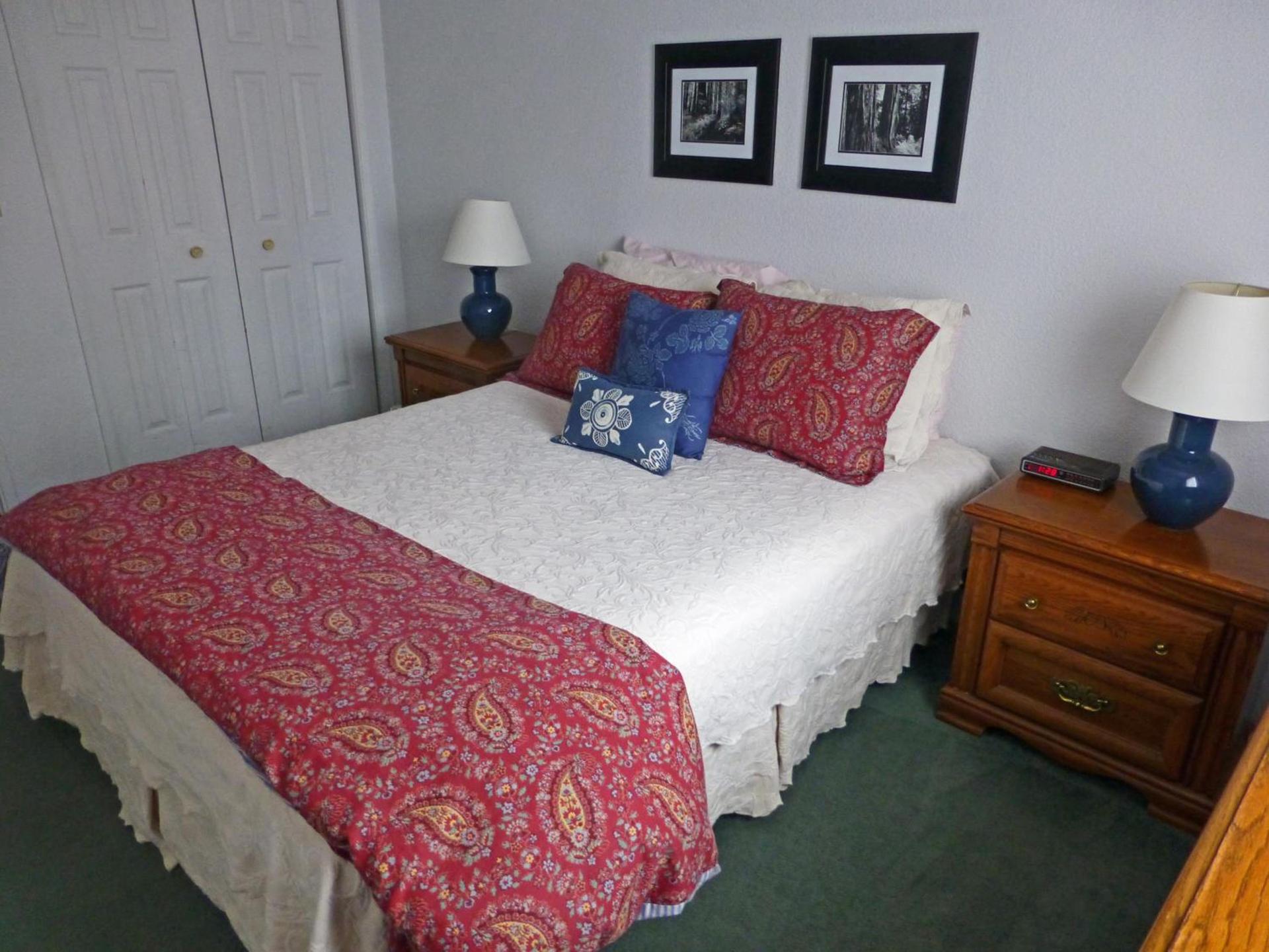 Redwood Suites photo 21