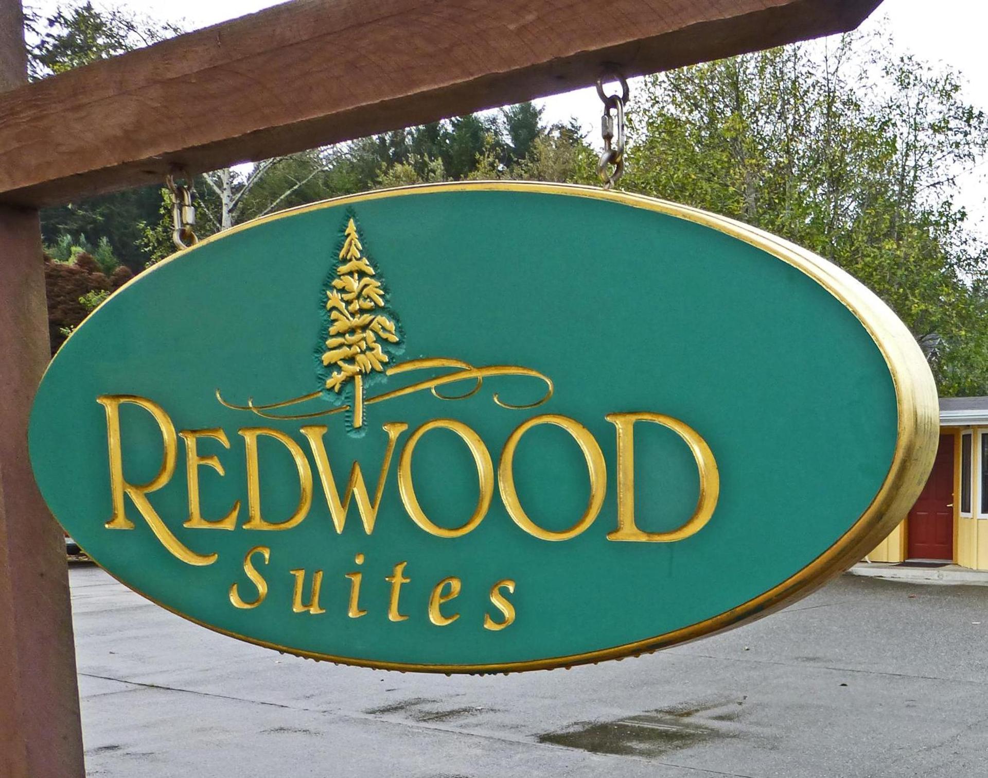 Redwood Suites photo 32