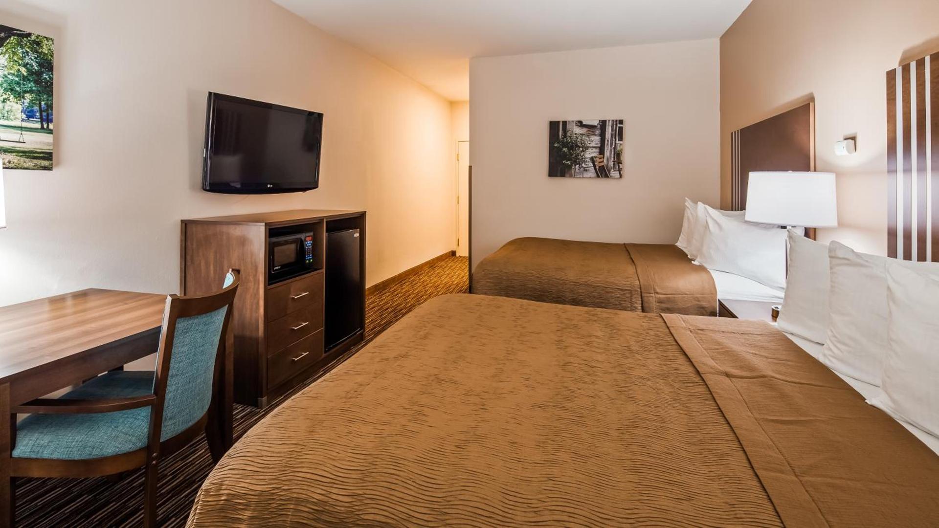 Best Western Brookfield photo 26