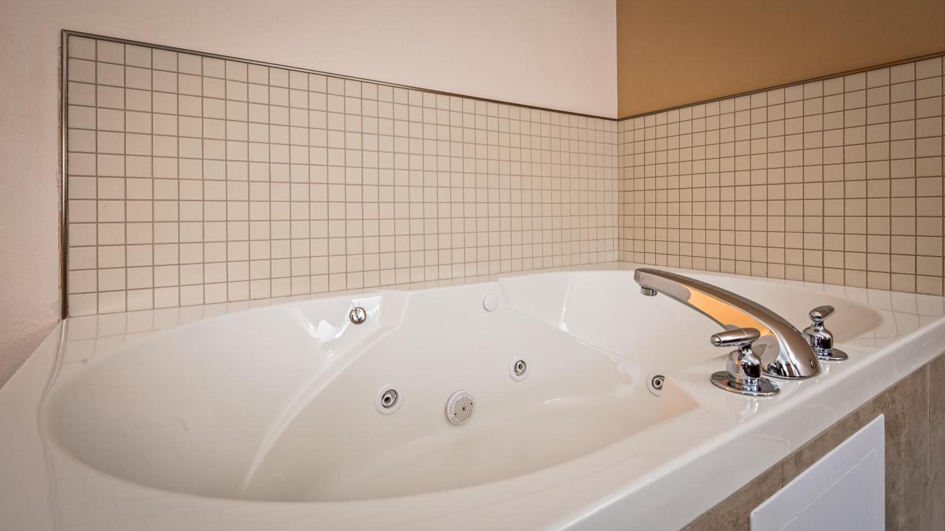 Best Western Brookfield photo 34