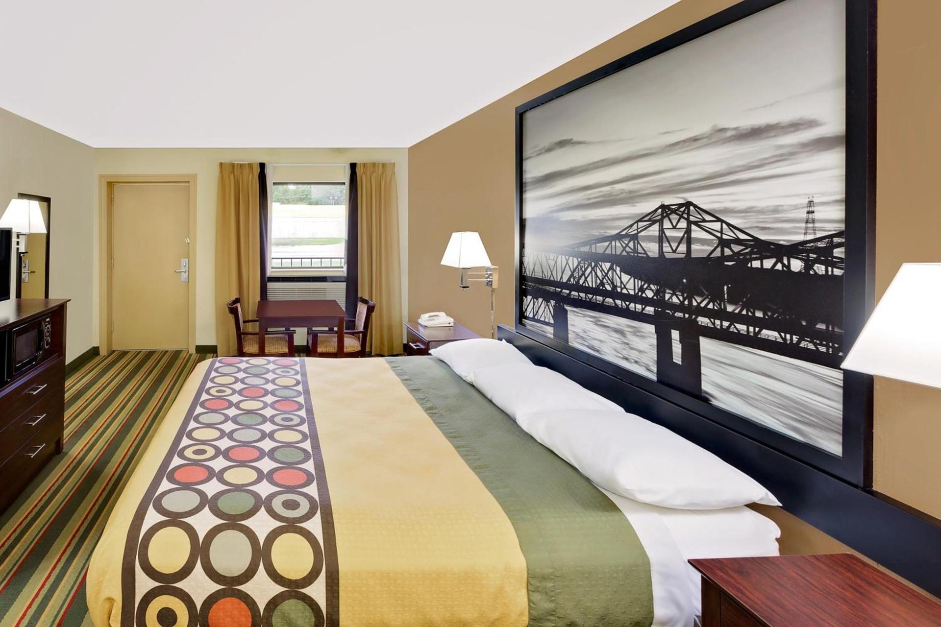 Super 8 by Wyndham Laurel photo 19