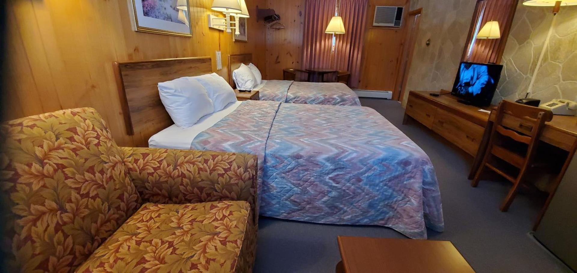 Red Ranch Inn photo 39