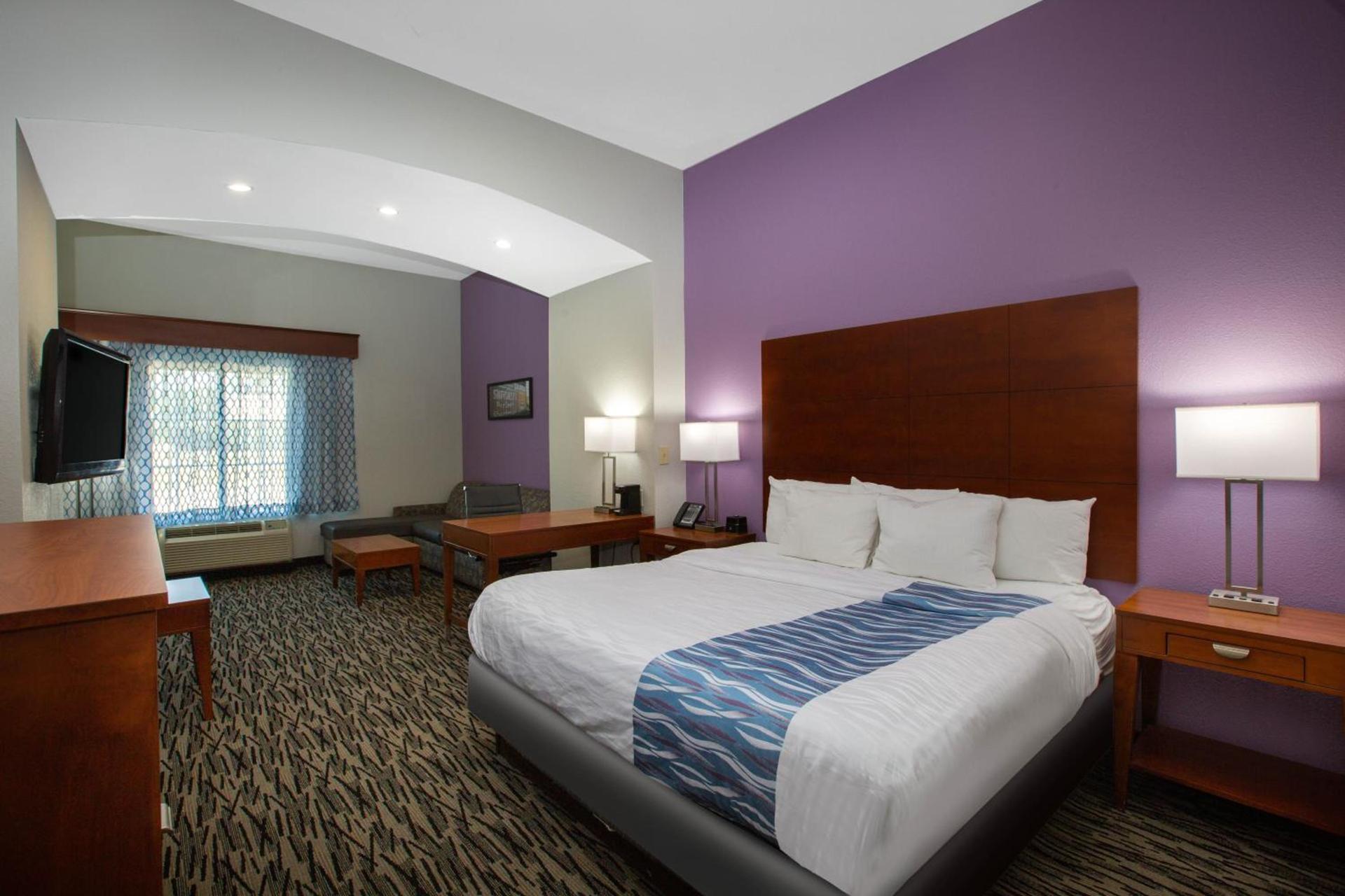 La Quinta by Wyndham Tupelo photo 47