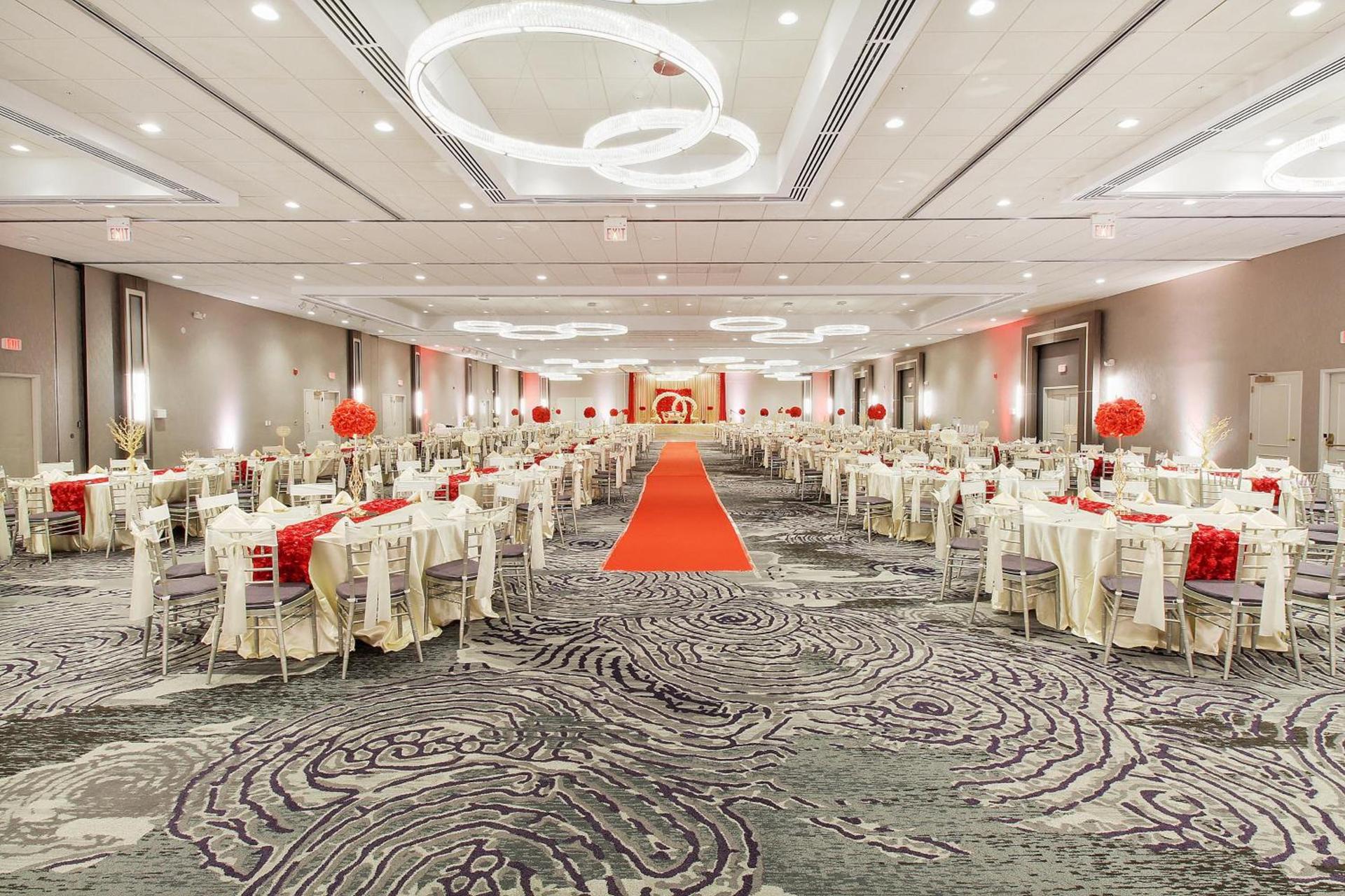 Holiday Inn Chicago Nw Crystal Lk Conv Ctr by IHG photo 45
