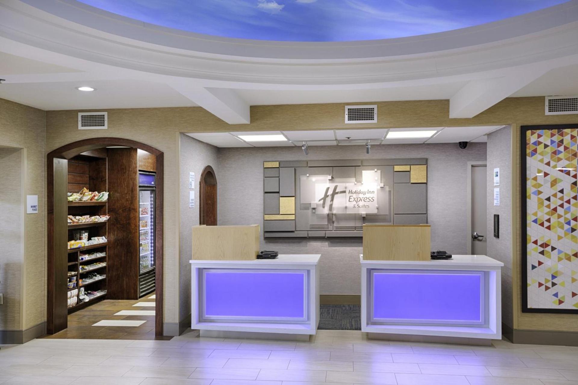 Holiday Inn Express Hotel & Suites Jacksonville-South by IHG photo 6