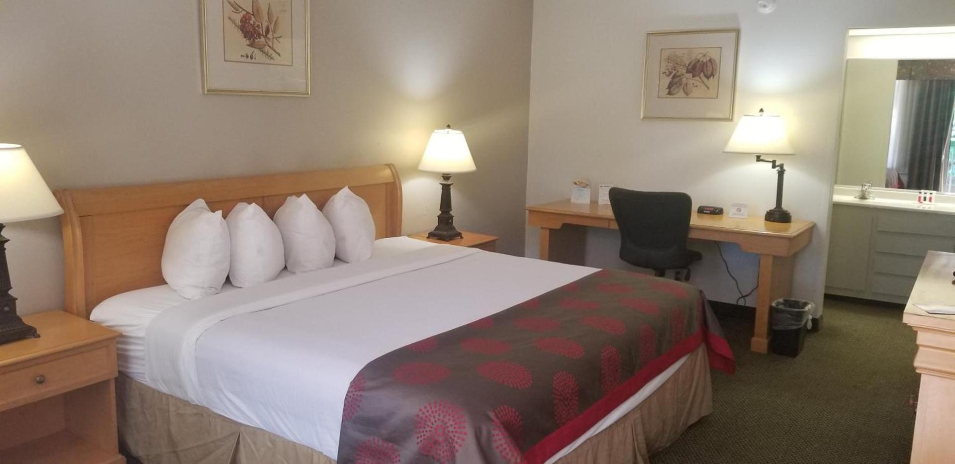 Ramada by Wyndham & Suites Warner Robins photo 28