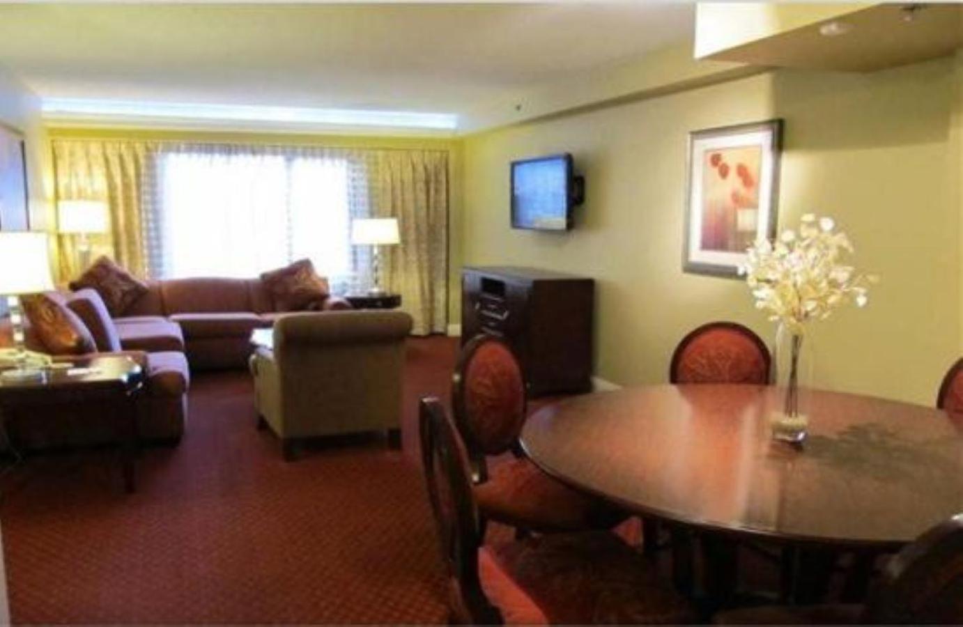 GetAways at the Jockey Club photo 47