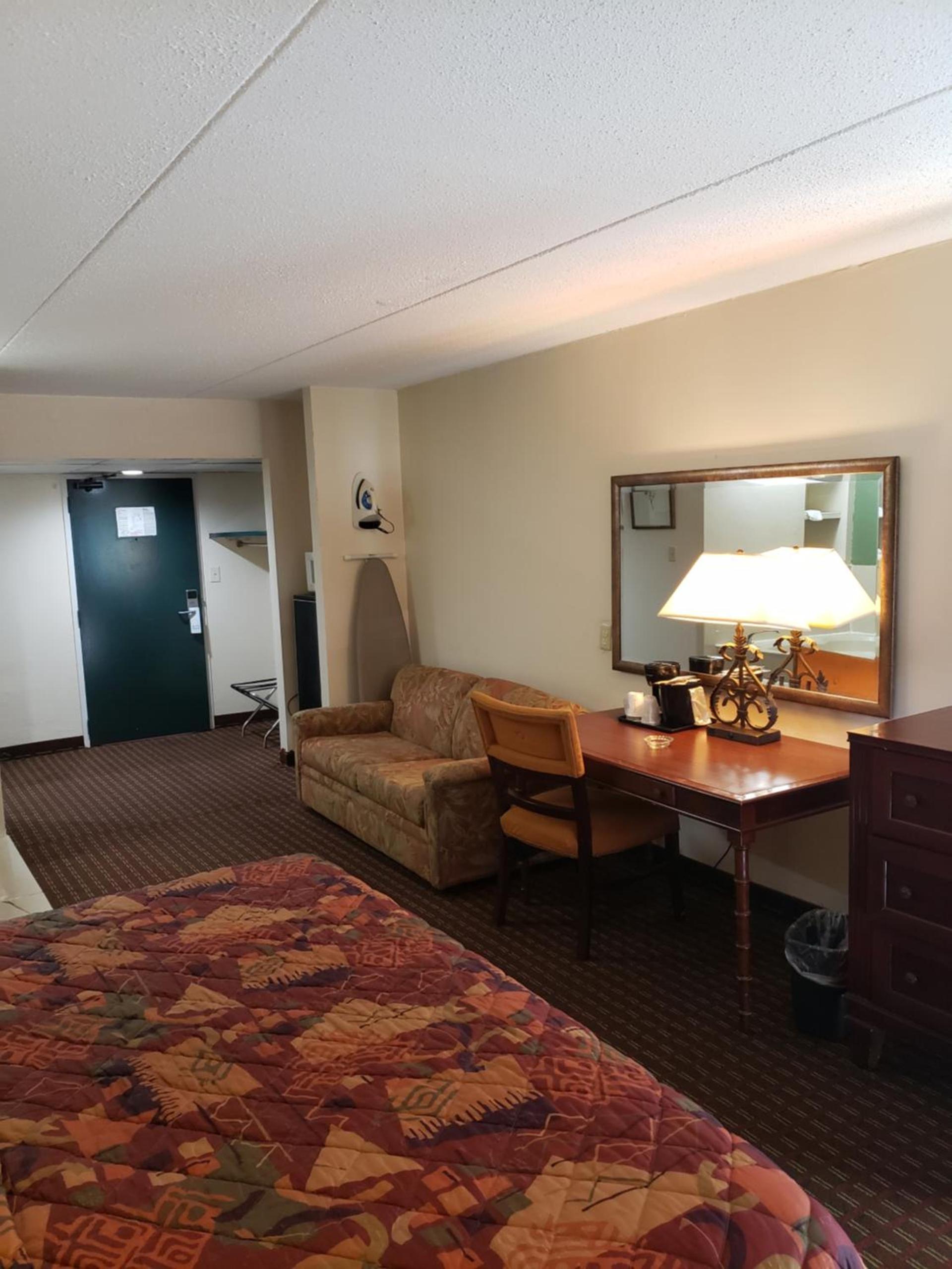 Select Inn Murfreesboro photo 7
