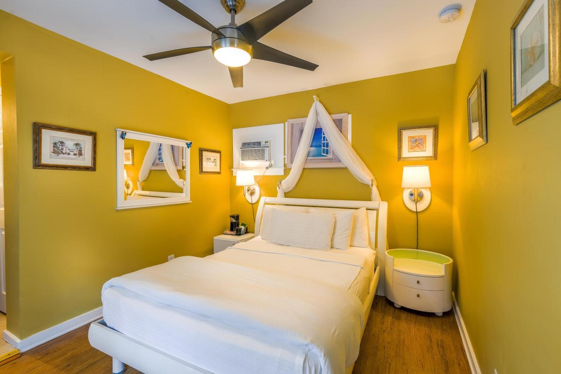 Seascape Tropical Inn photo 37