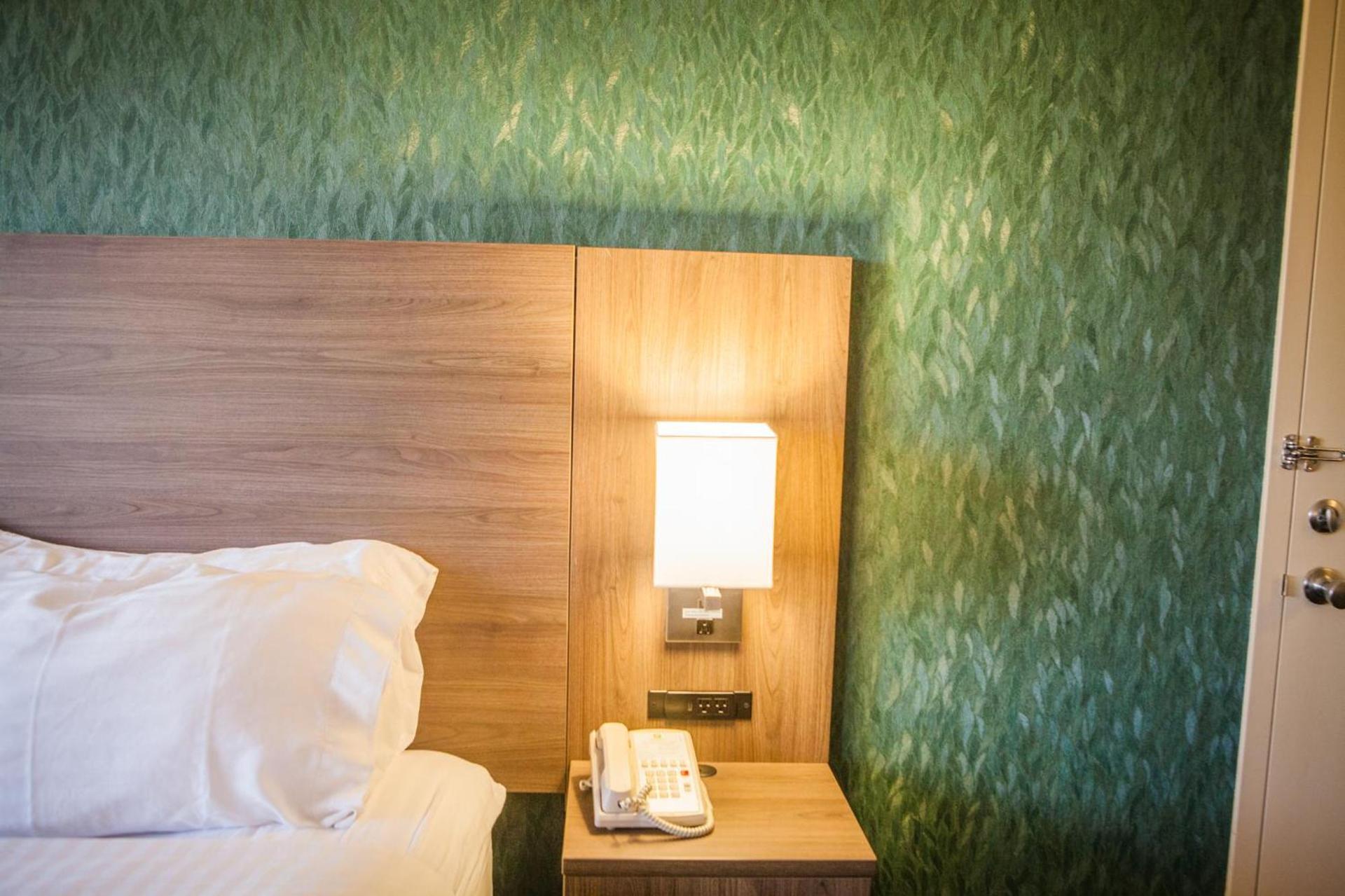 Holiday Inn Des Moines-Downtown-Mercy Campus by IHG photo 13