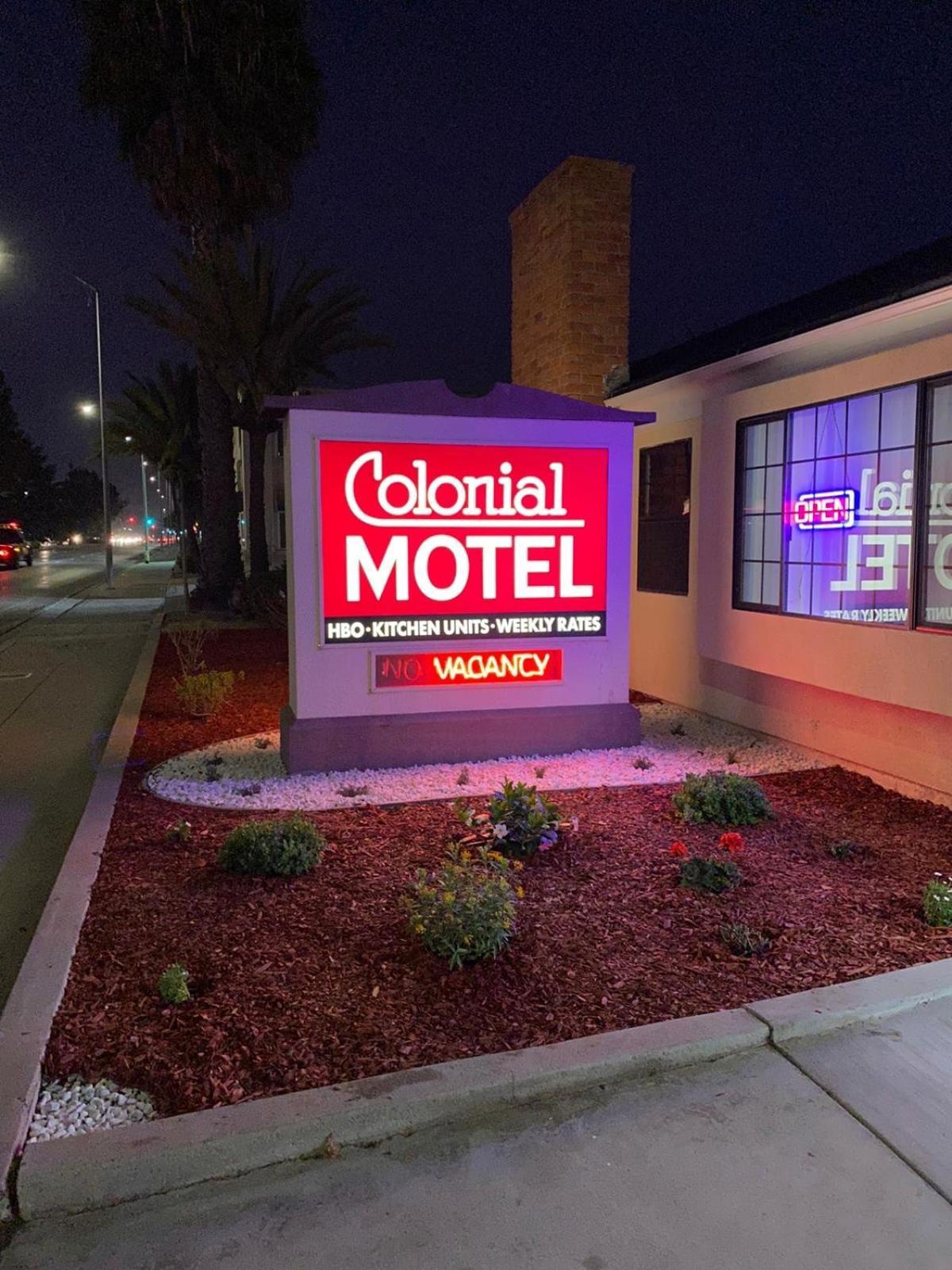 Colonial Motel photo 6