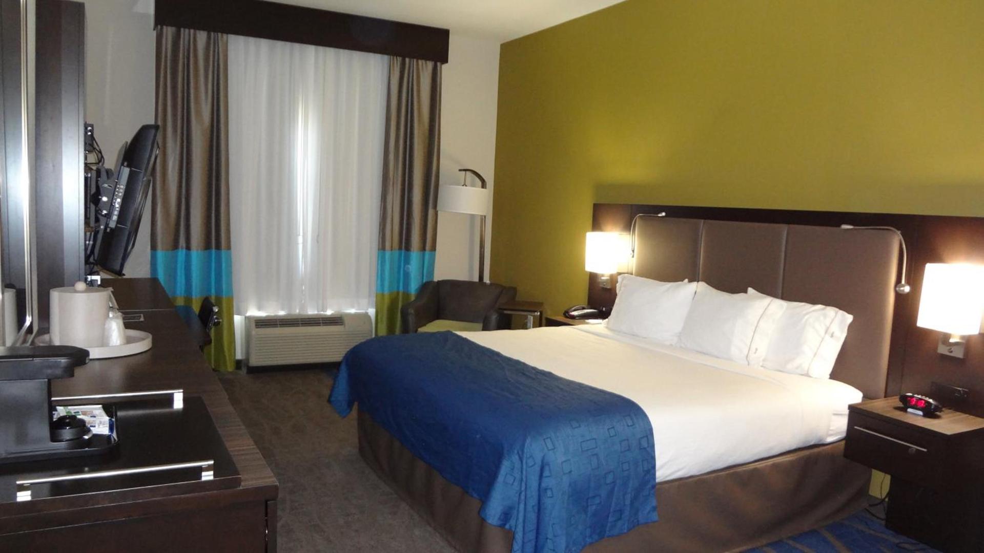 Holiday Inn Express El Reno by IHG photo 28