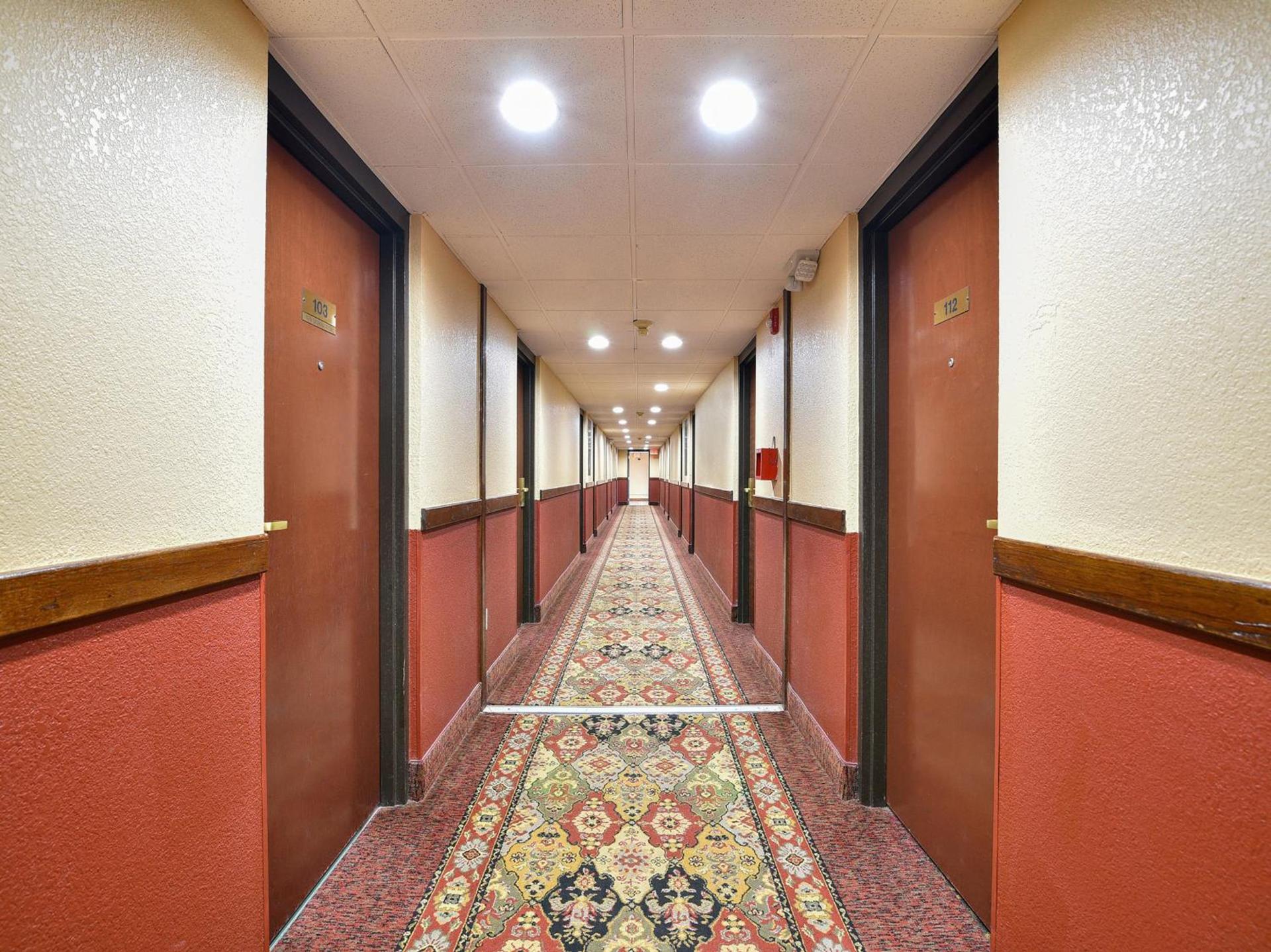 Travelodge by Wyndham Enid photo 30