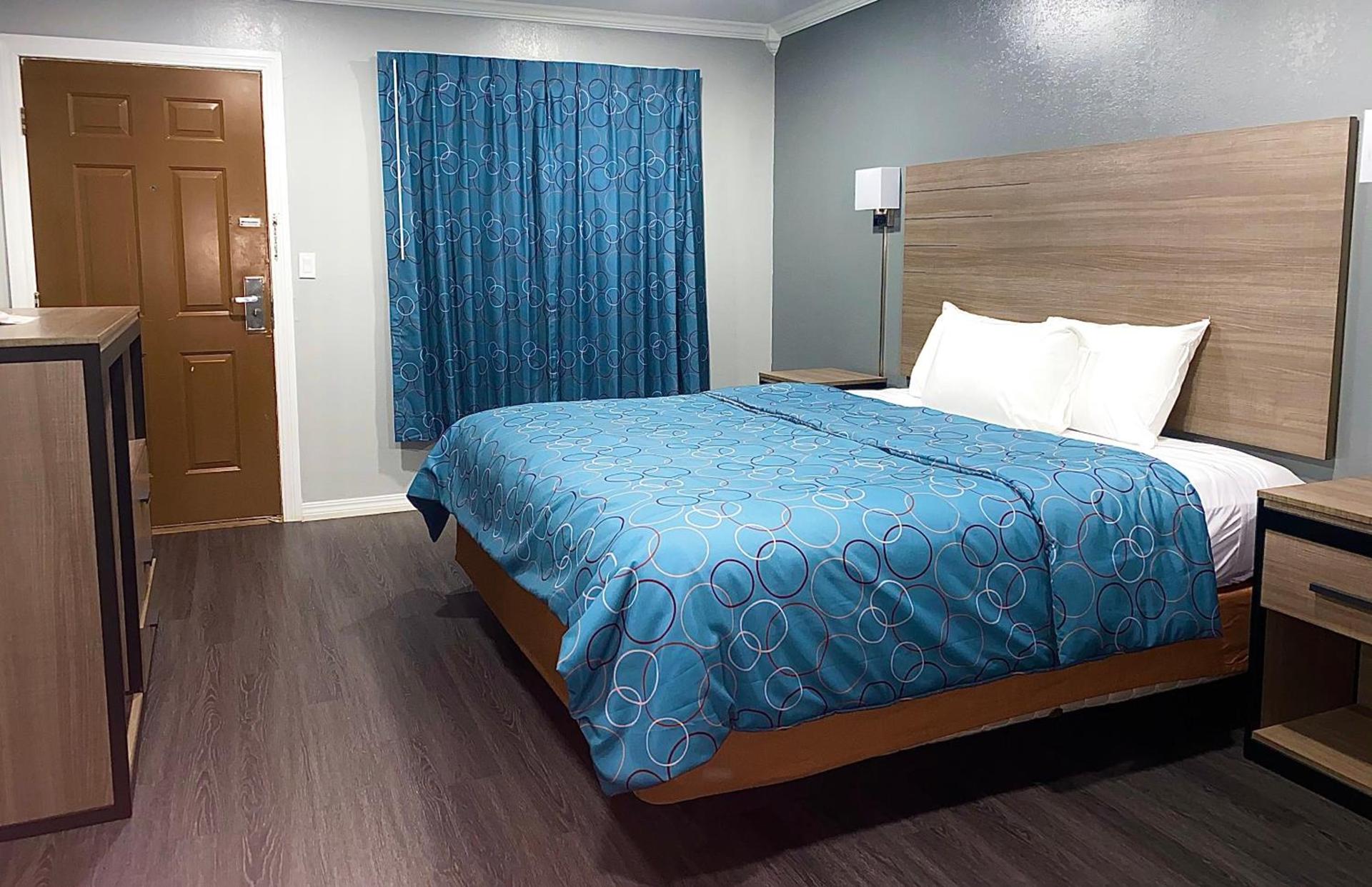 Budget Host Inn photo 27