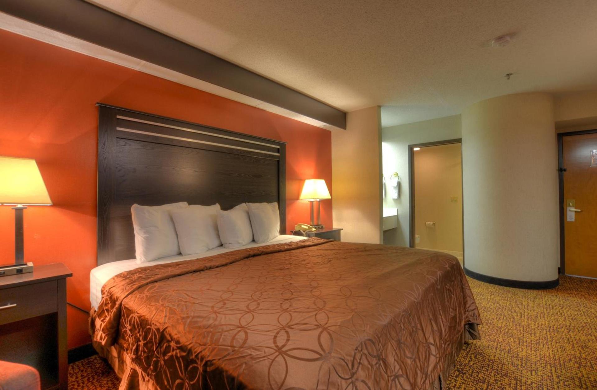 Smoky Mountain Inn & Suites photo 22