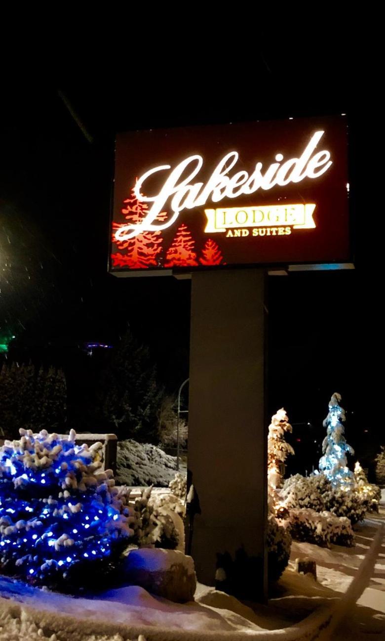 Lakeside Lodge and Suites photo 11