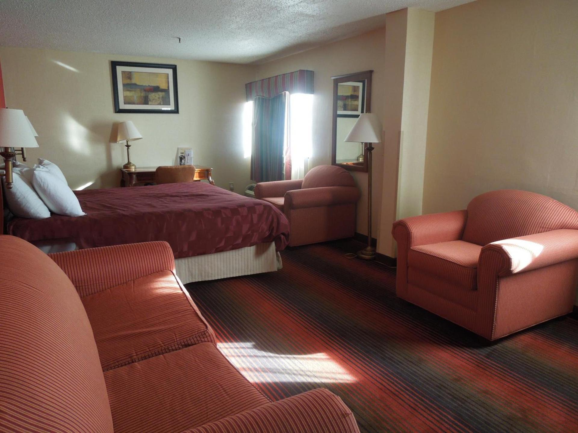 Ramada by Wyndham East Orange photo 16