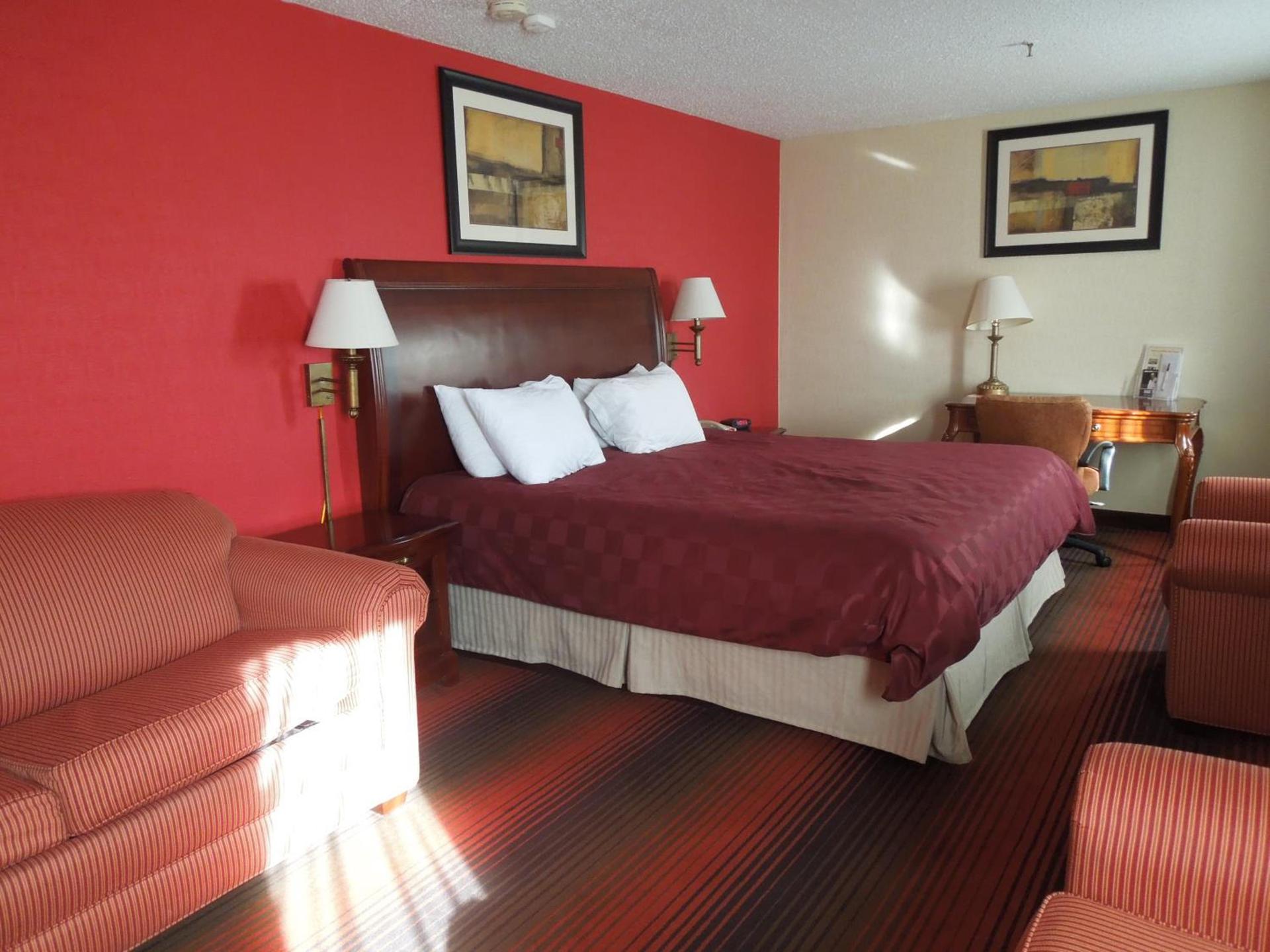 Ramada by Wyndham East Orange photo 13