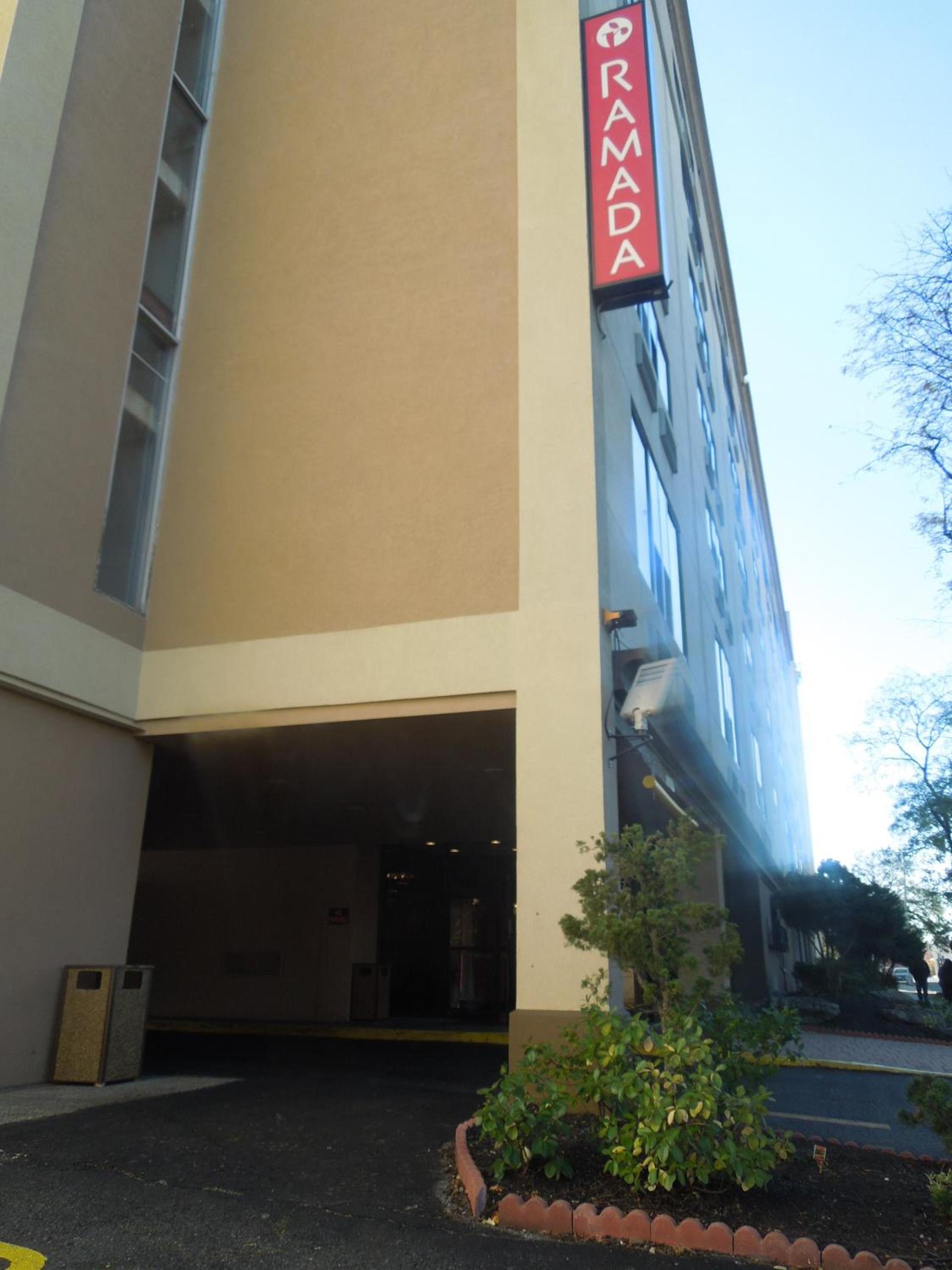 Ramada by Wyndham East Orange photo 19