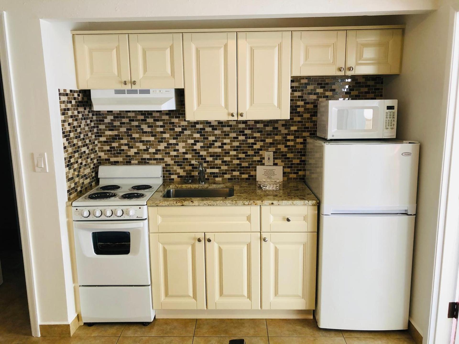 Surf Side Resort photo 64