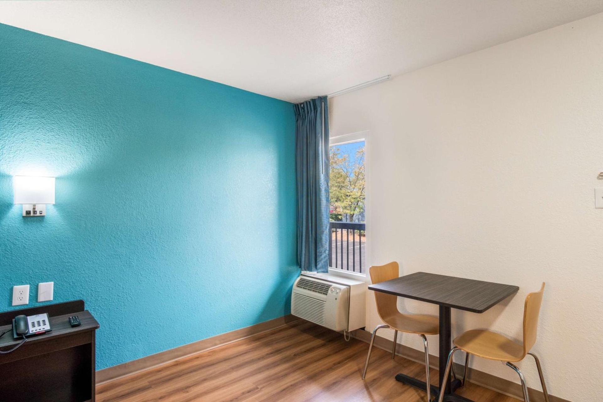 Motel 6-Lexington, KY - Airport photo 10