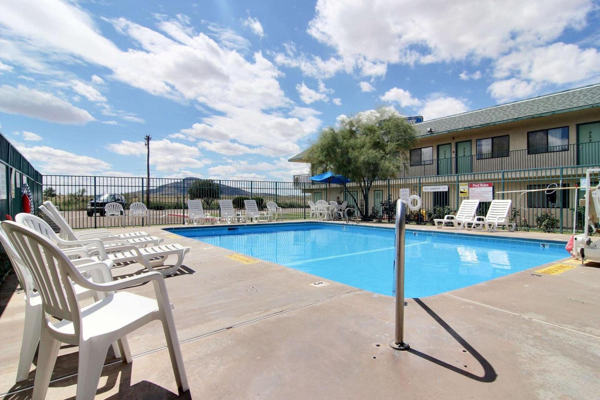 Motel 6-Tucumcari, NM photo 7