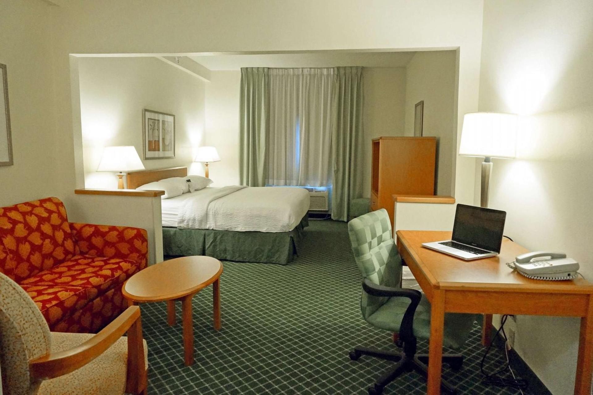 Motel 6-Anderson, IN photo 6