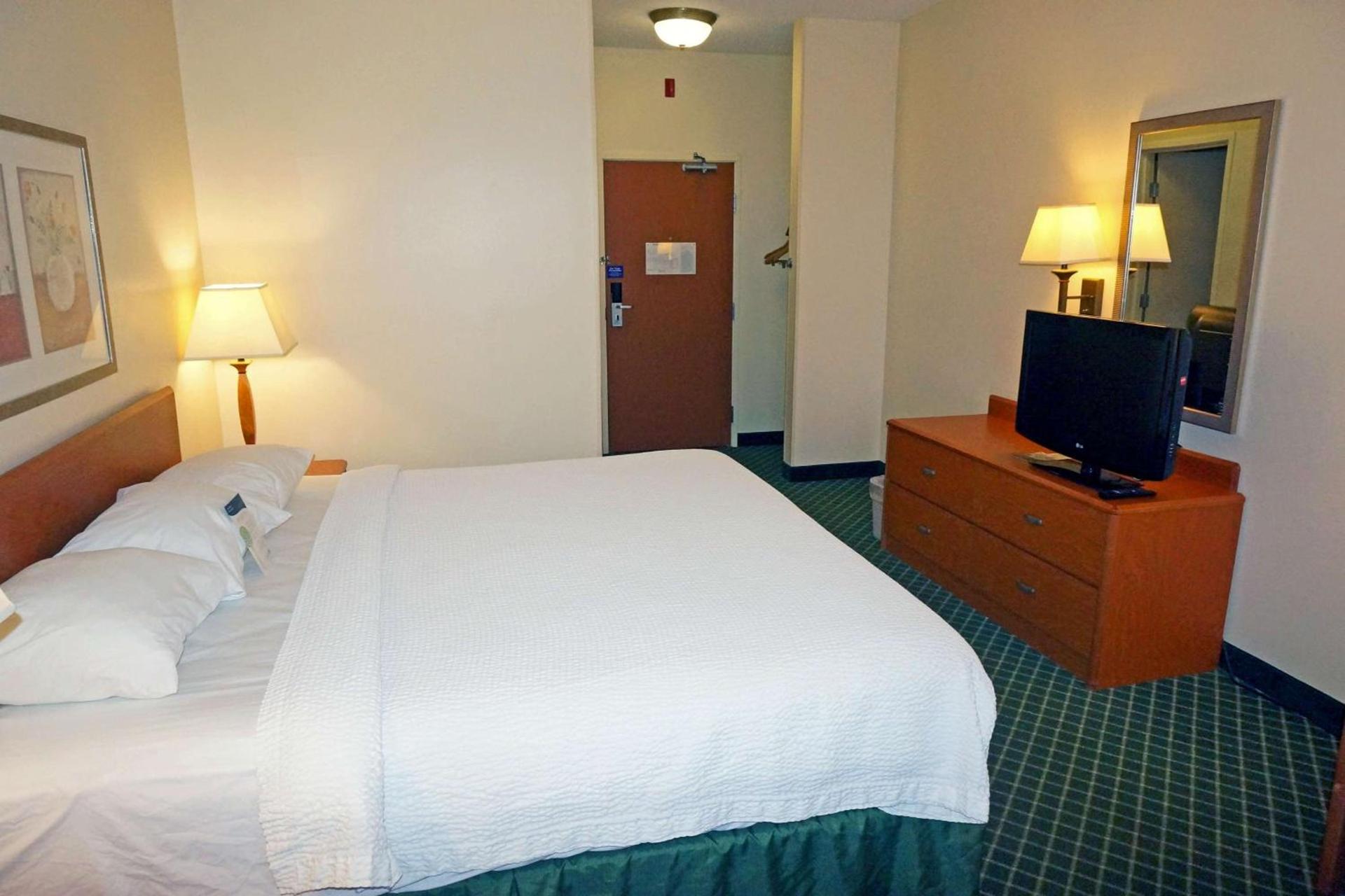 Motel 6-Anderson, IN photo 10