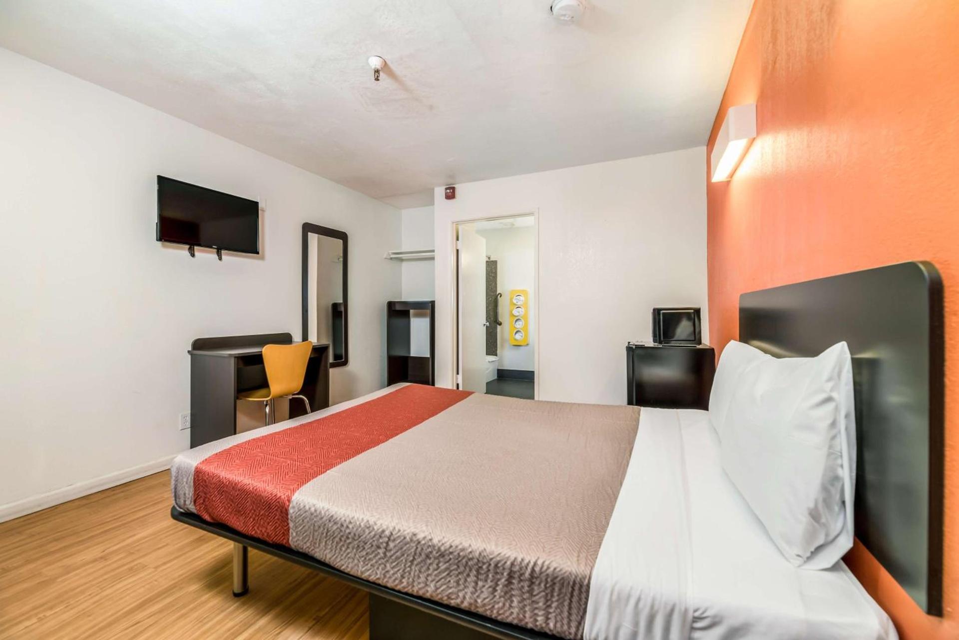 Motel 6-Westley, CA photo 14