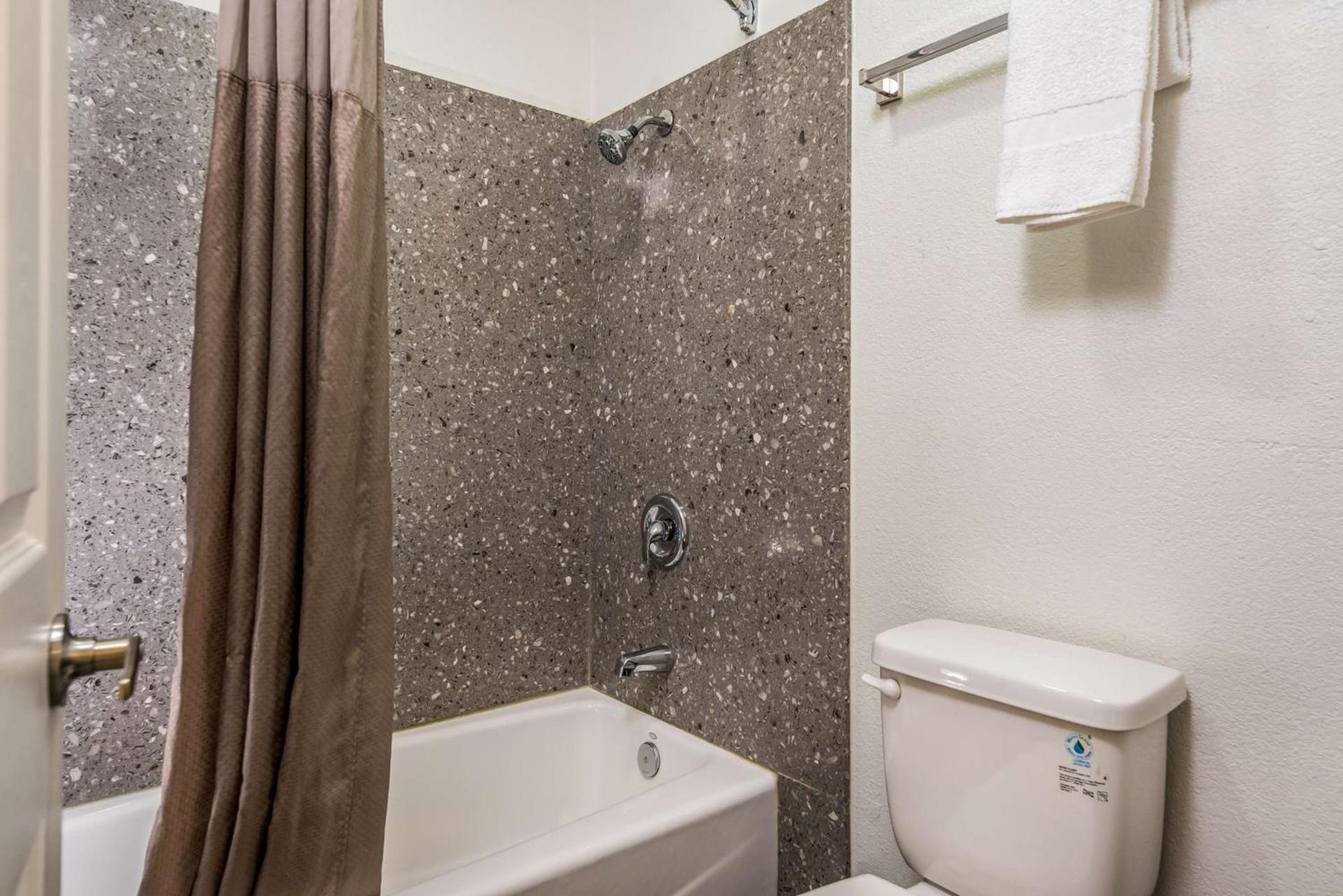 Motel 6-Westley, CA photo 19
