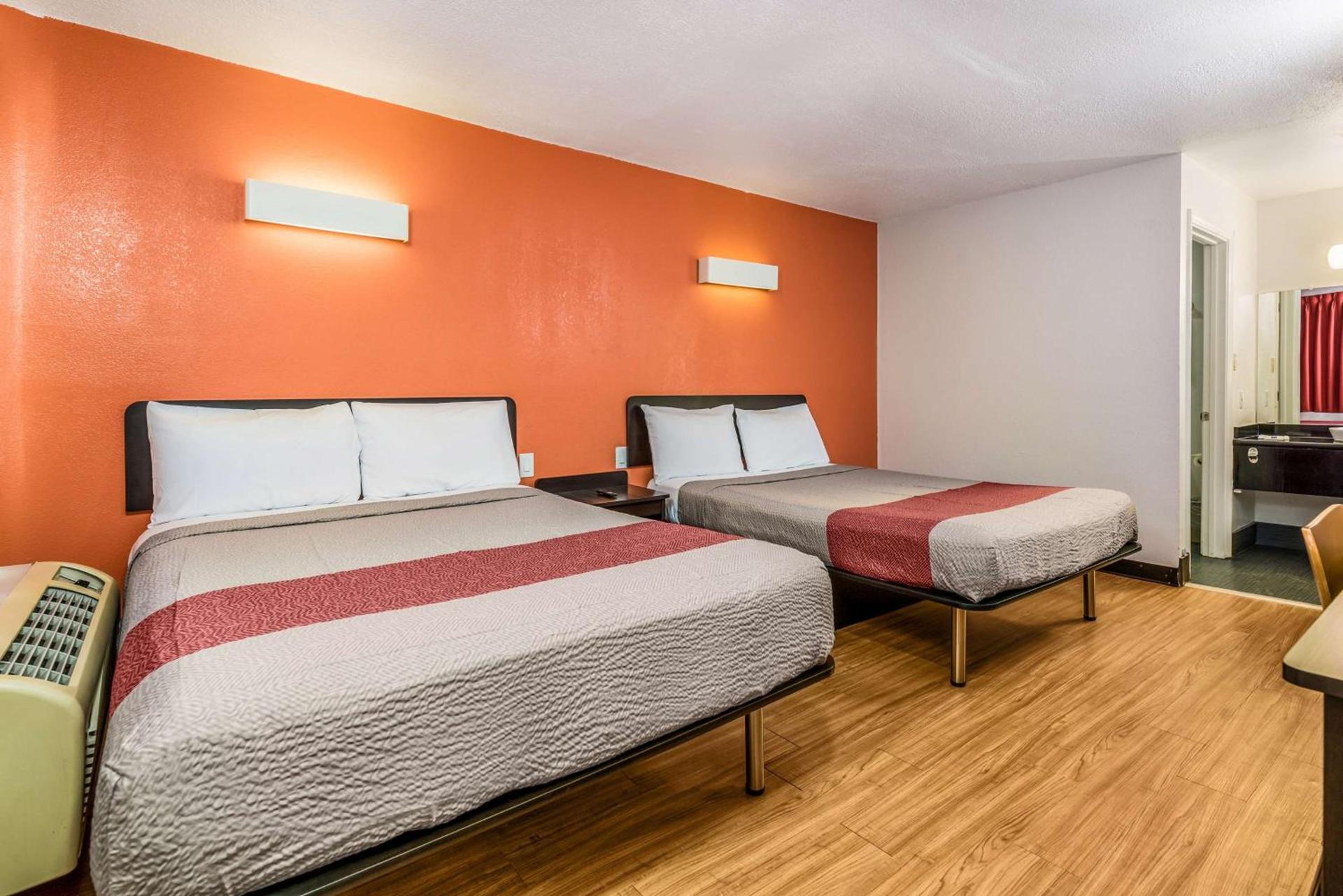 Motel 6-Westley, CA photo 13
