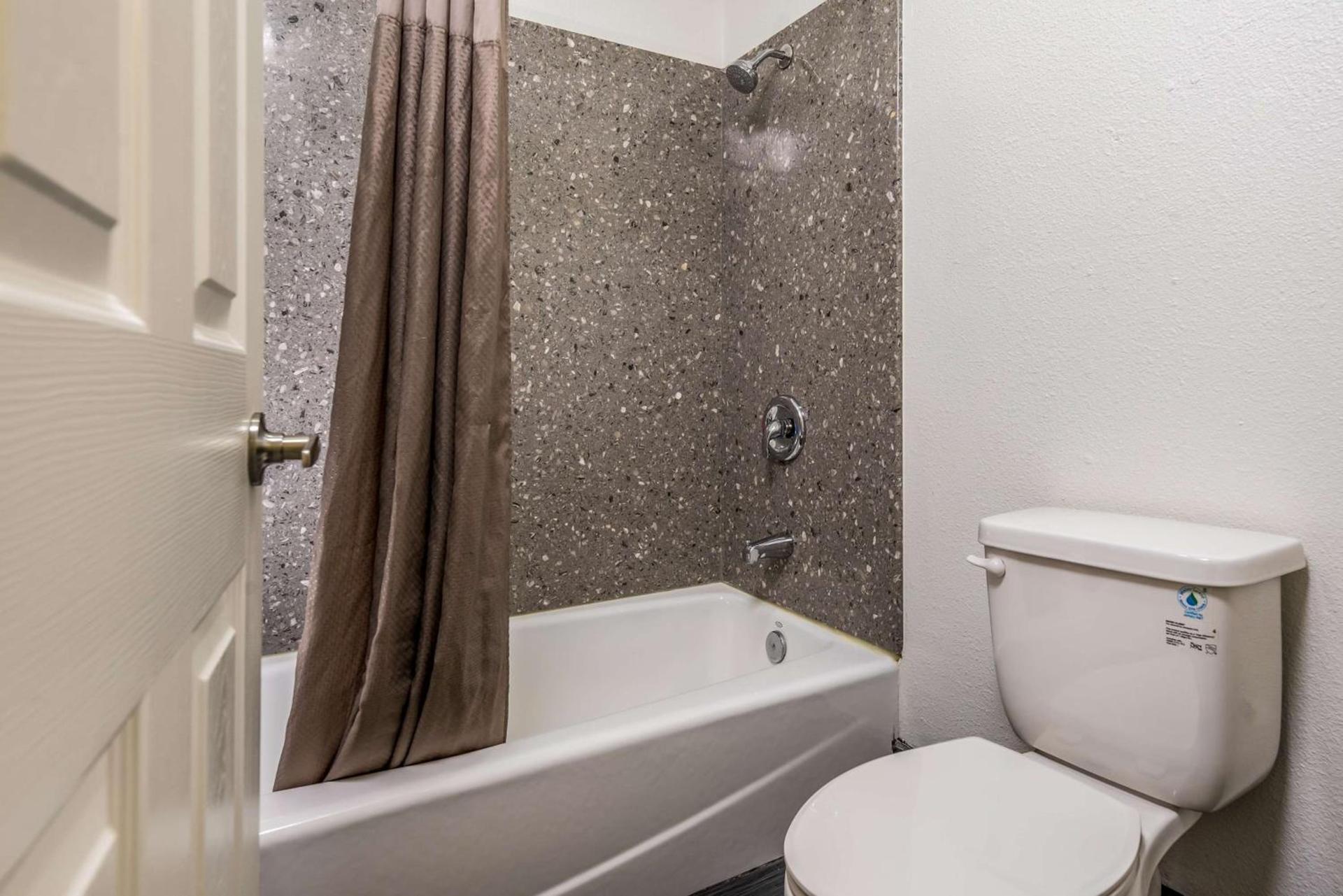 Motel 6-Westley, CA photo 17