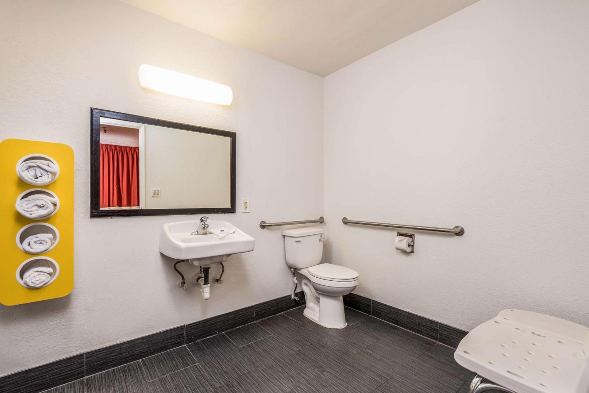Motel 6-Westley, CA photo 21