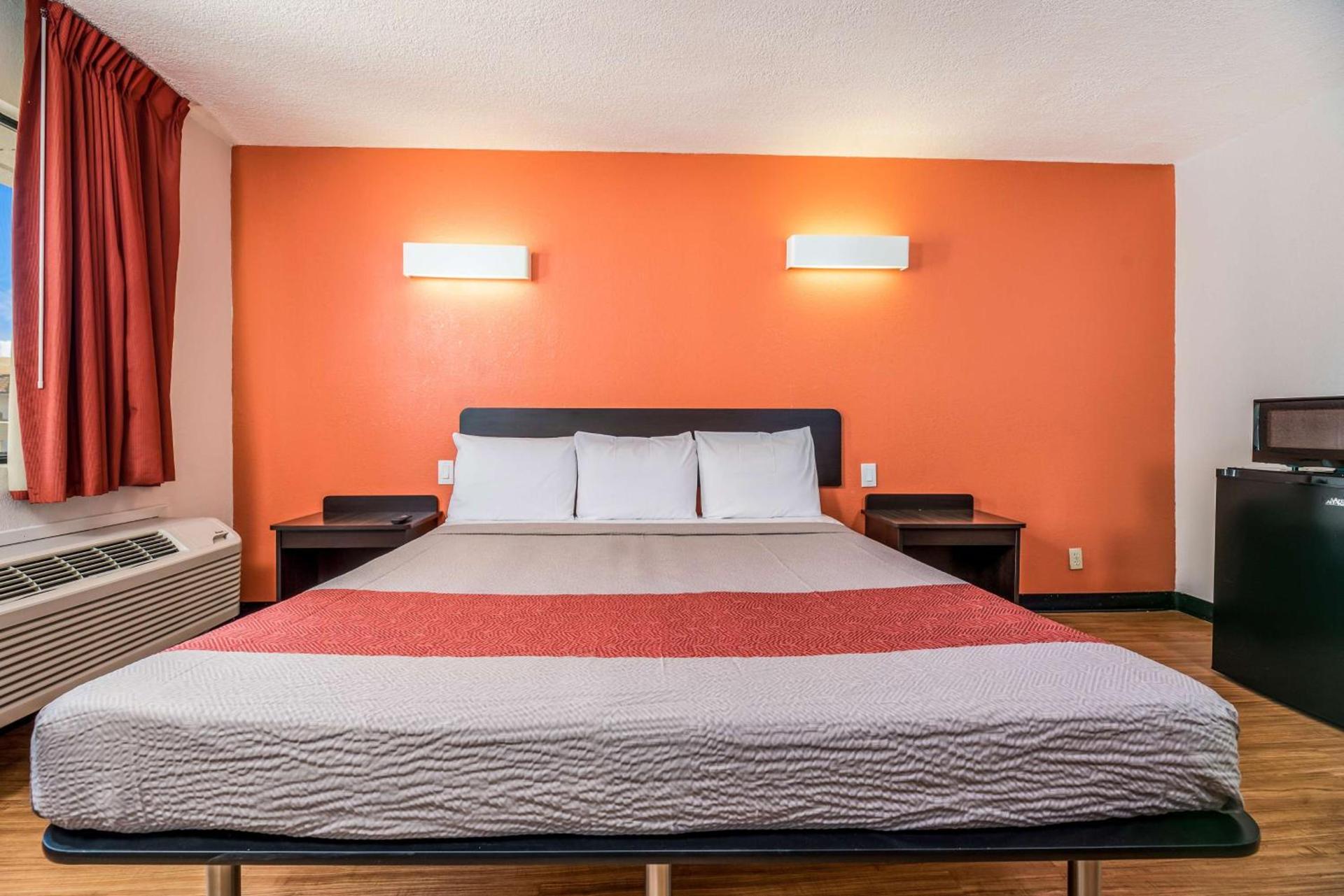 Motel 6-Westley, CA photo 9