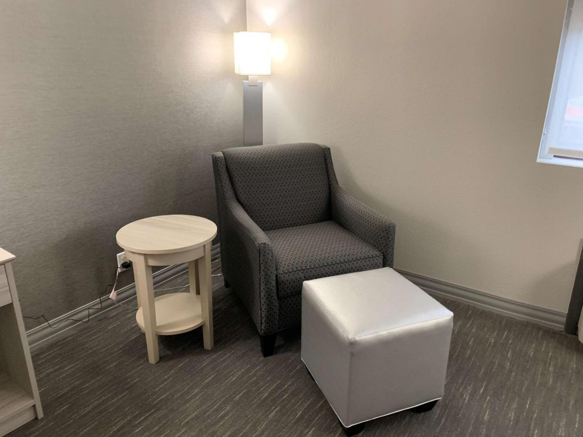 Best Western Plus Clarks Summit Scranton Hotel photo 12