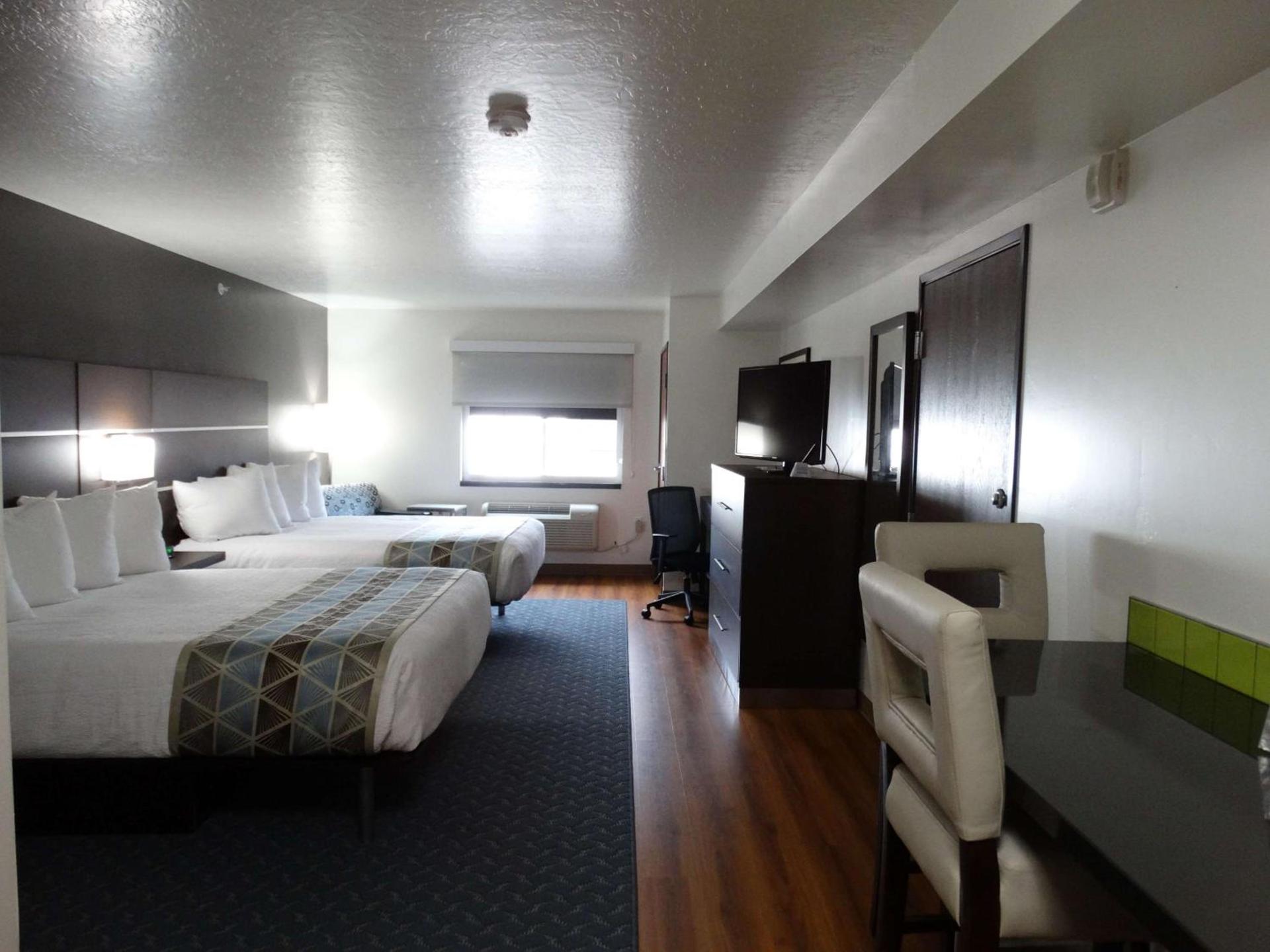 Best Western Duchesne Inn photo 4