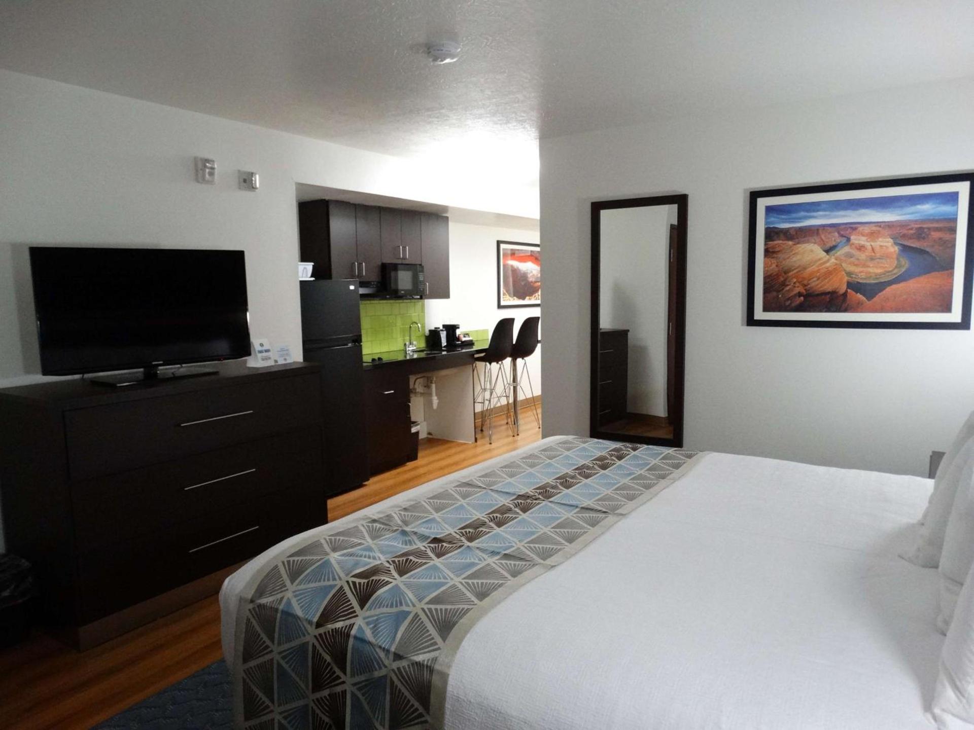 Best Western Duchesne Inn photo 23