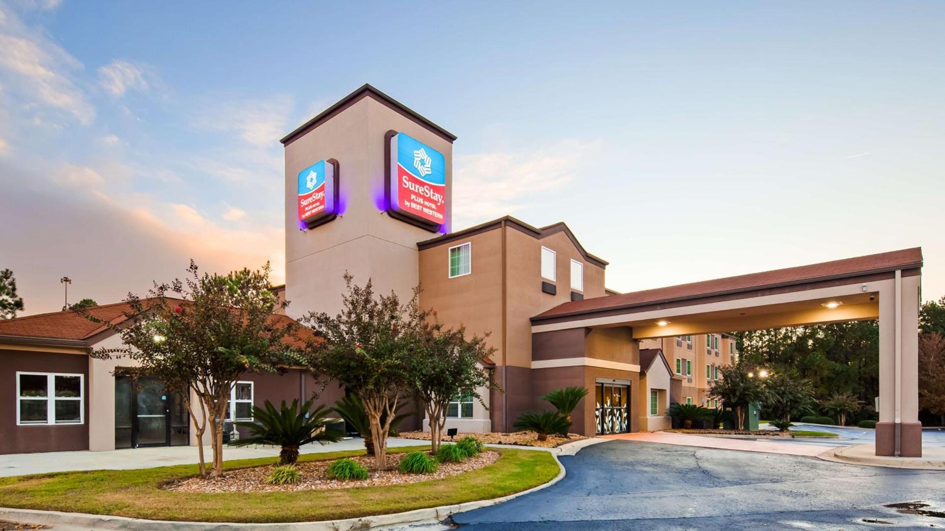 Wingate by Wyndham Macon I-475 photo 16