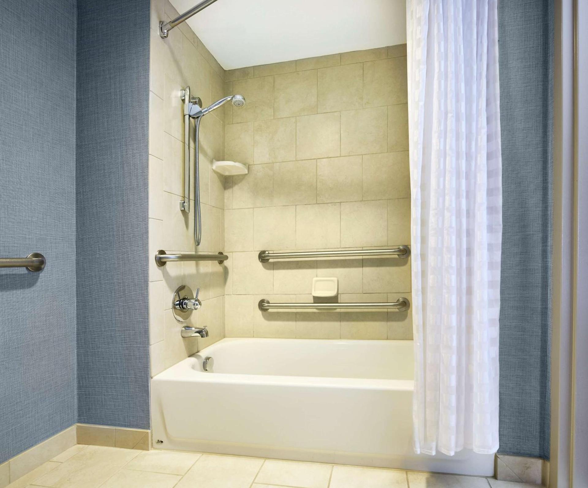 Hyatt Place Grand Rapids South photo 31