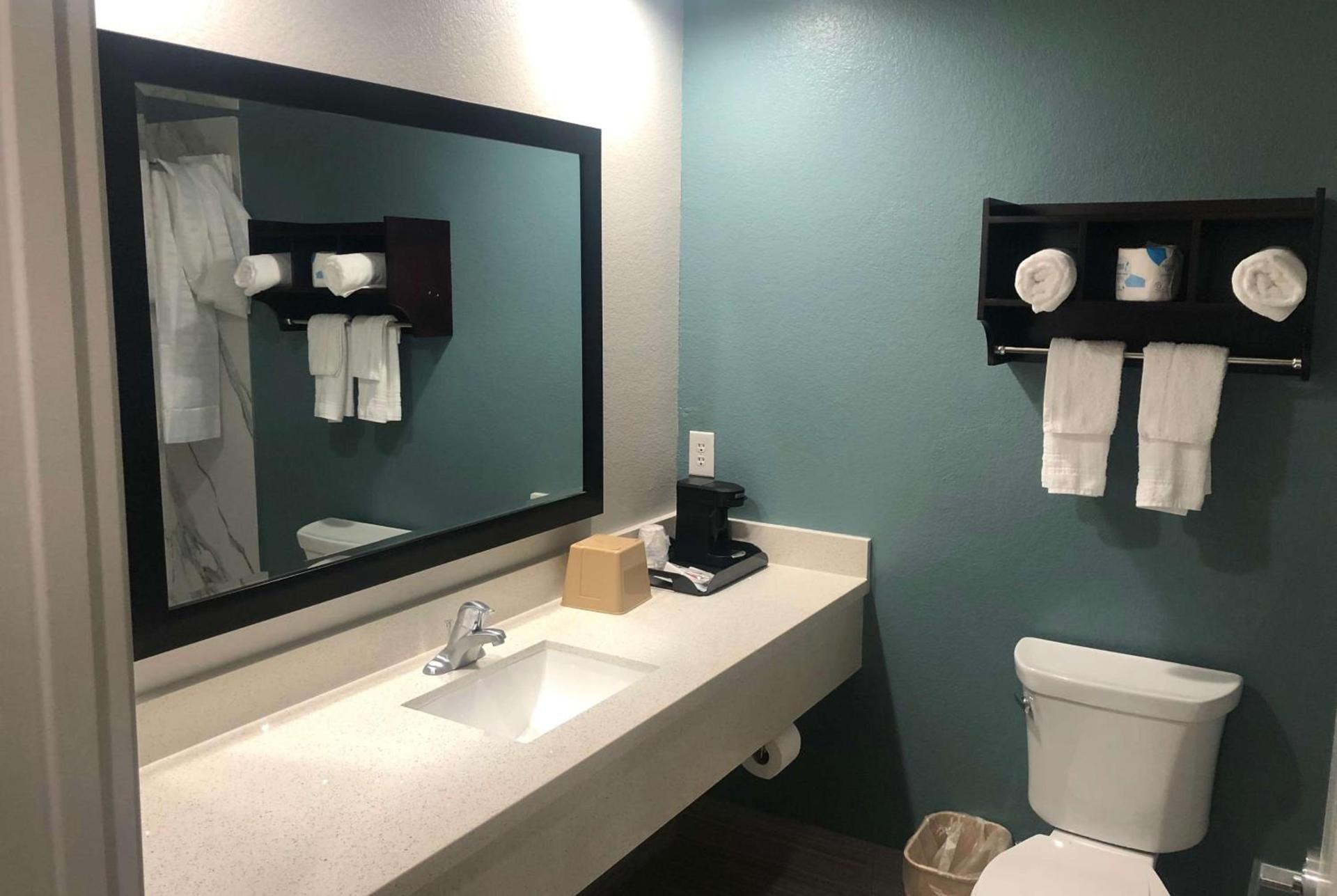 Hotel Blue Spring photo 16