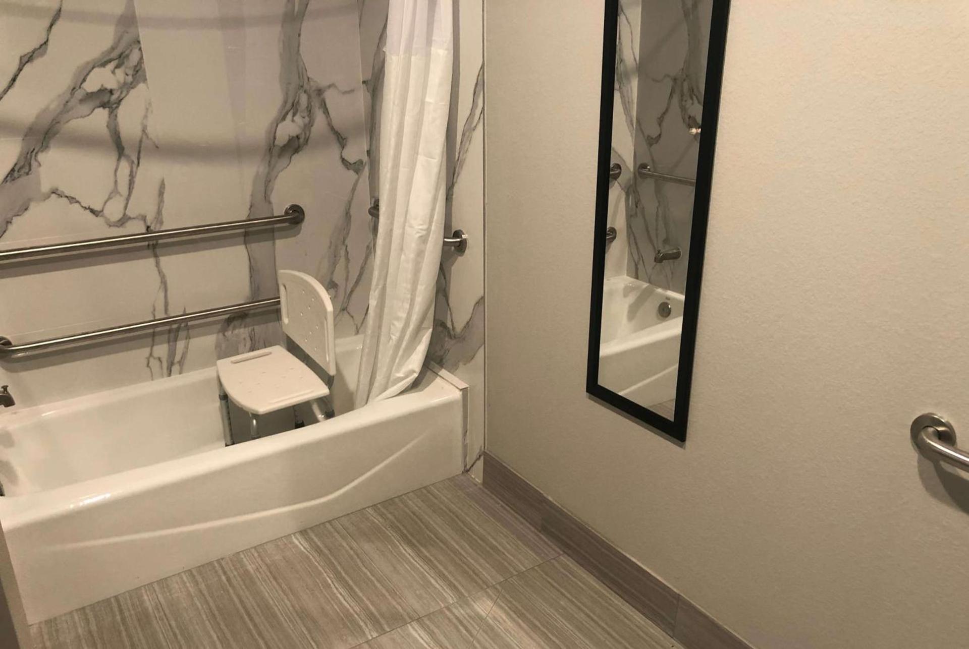 Hotel Blue Spring photo 17
