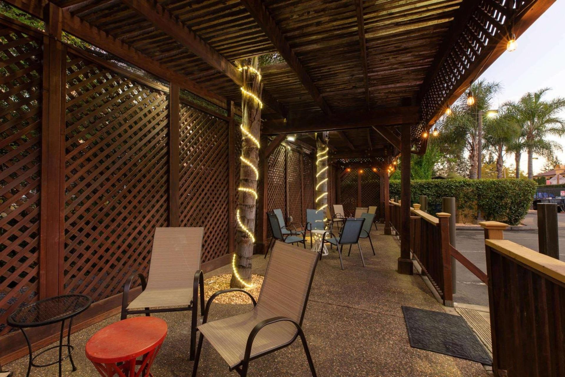 Hotel Vinea Healdsburg photo 18