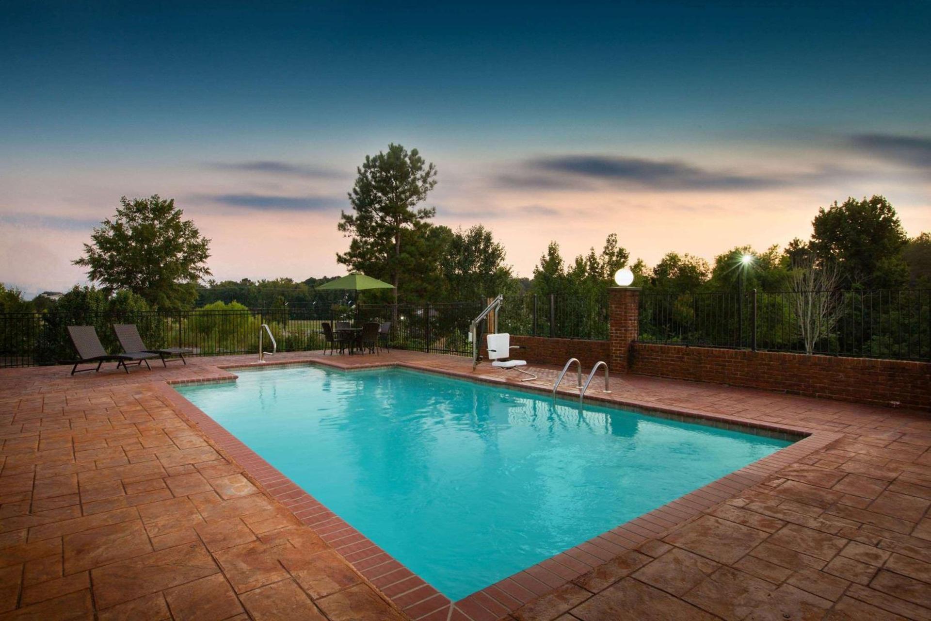 La Quinta by Wyndham Tupelo photo 8