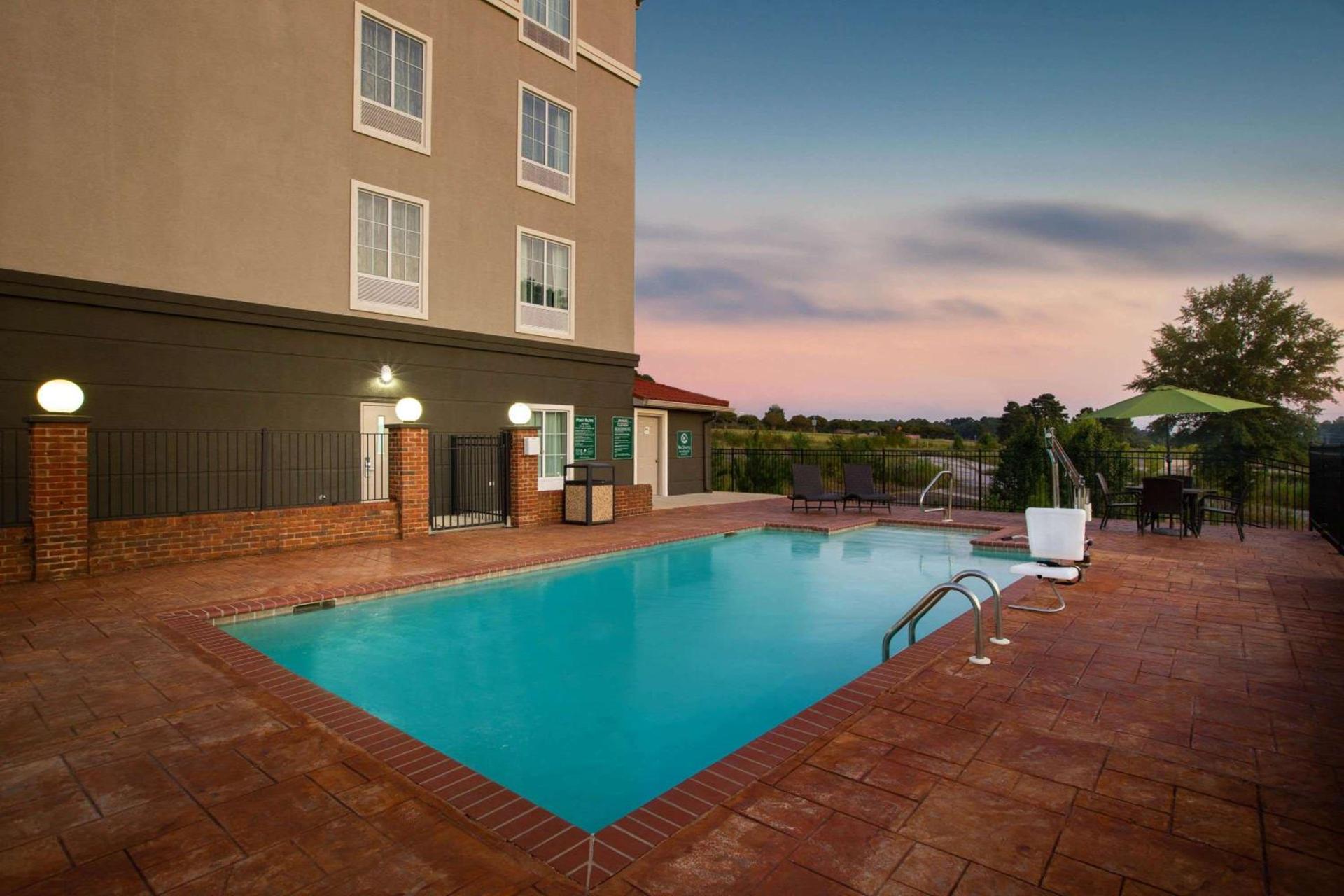 La Quinta by Wyndham Tupelo photo 9