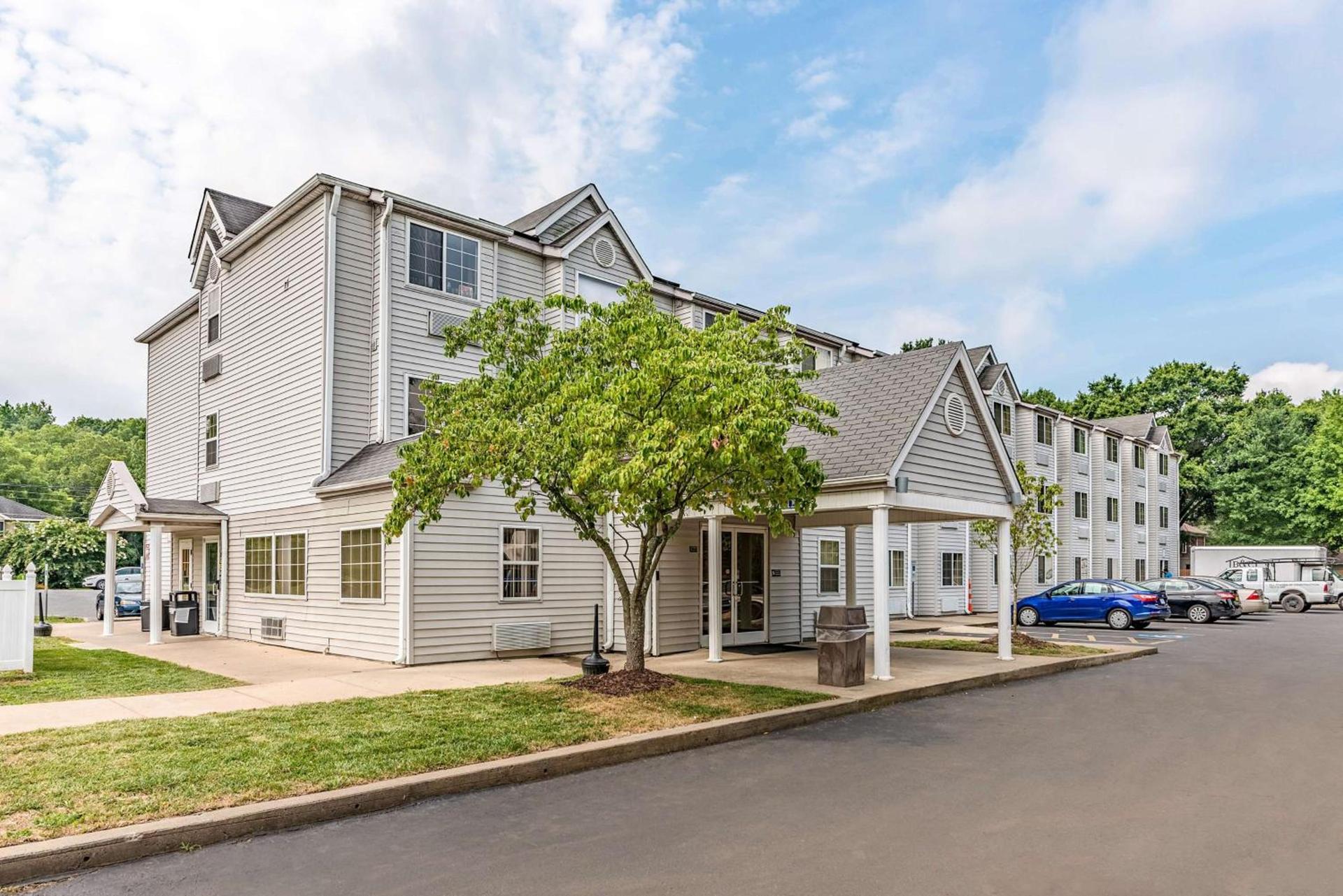 Motel 6-Charlotte, NC - University photo 13
