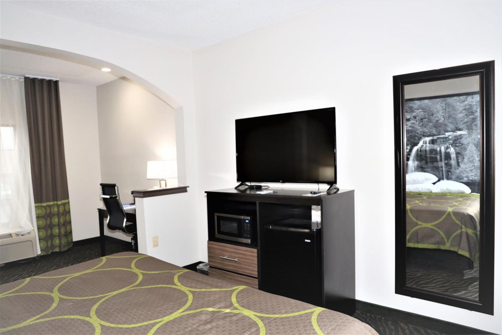 Super 8 by Wyndham High Point/Greensboro photo 39